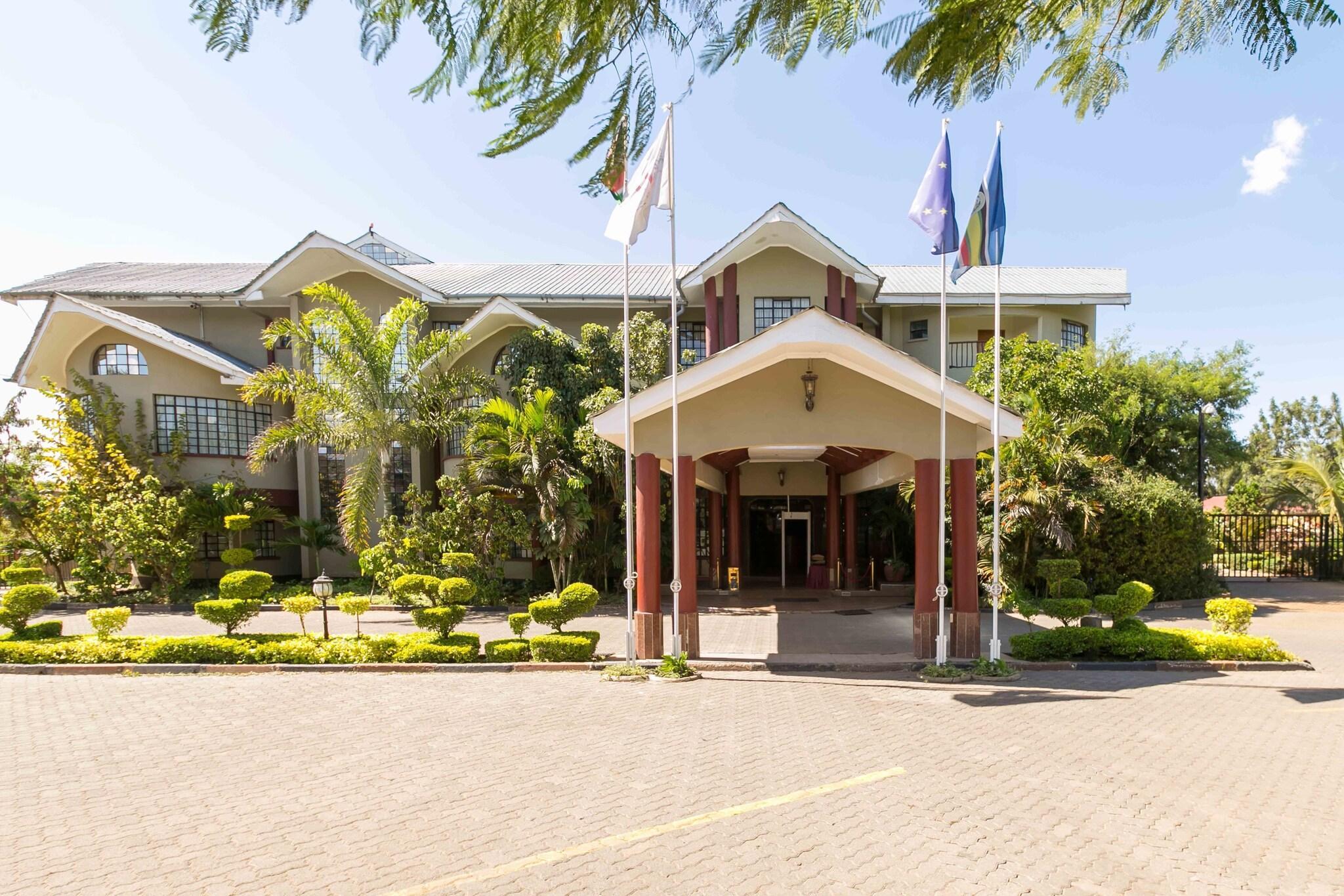 Vista Exterior Fahari Gardens Hotel