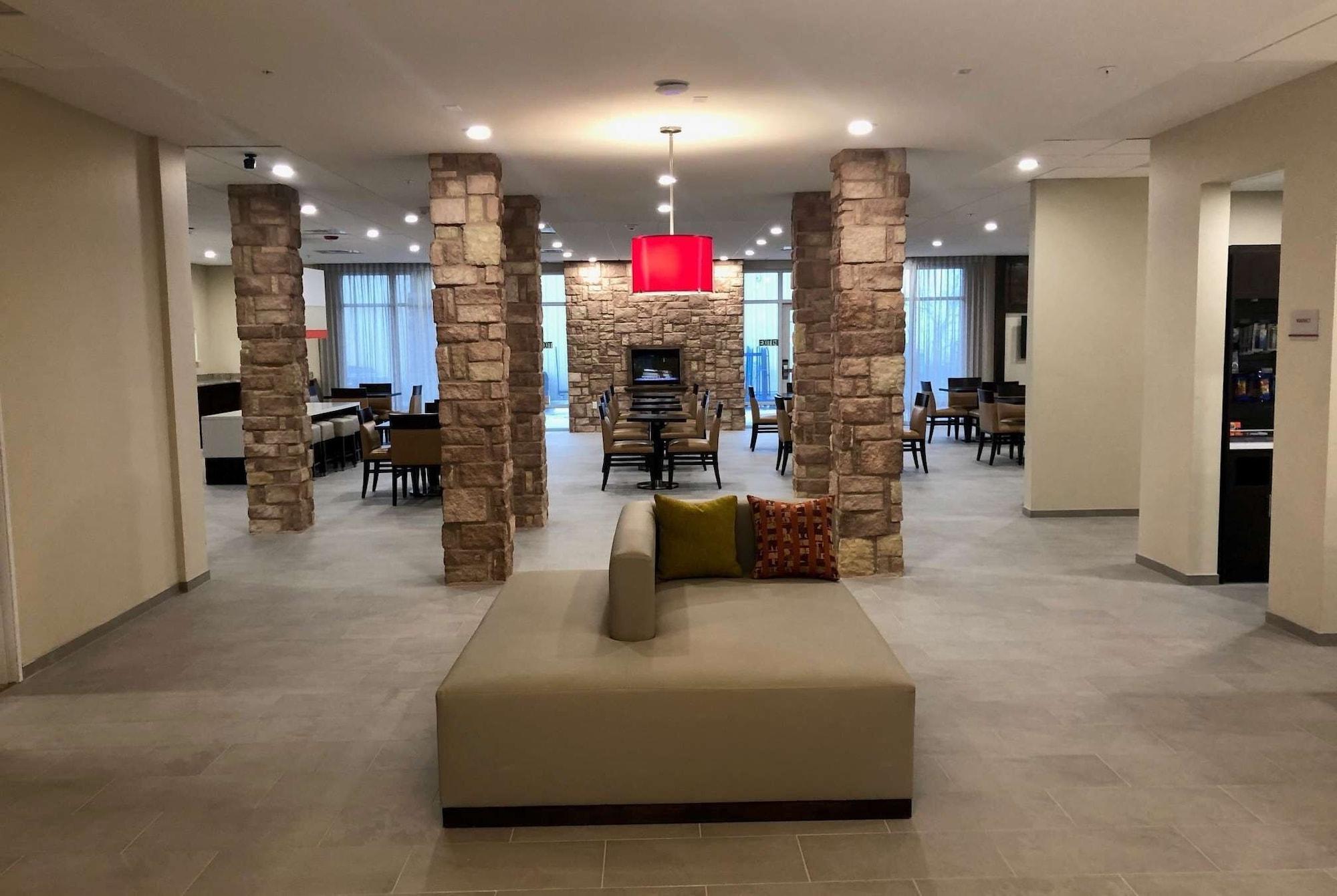 Varios Hawthorn Extended Stay by Wyndham Monahans