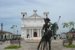 Actividad - Tour a Suchitoto desde San Salvador: Historia y Encanto Colonial
