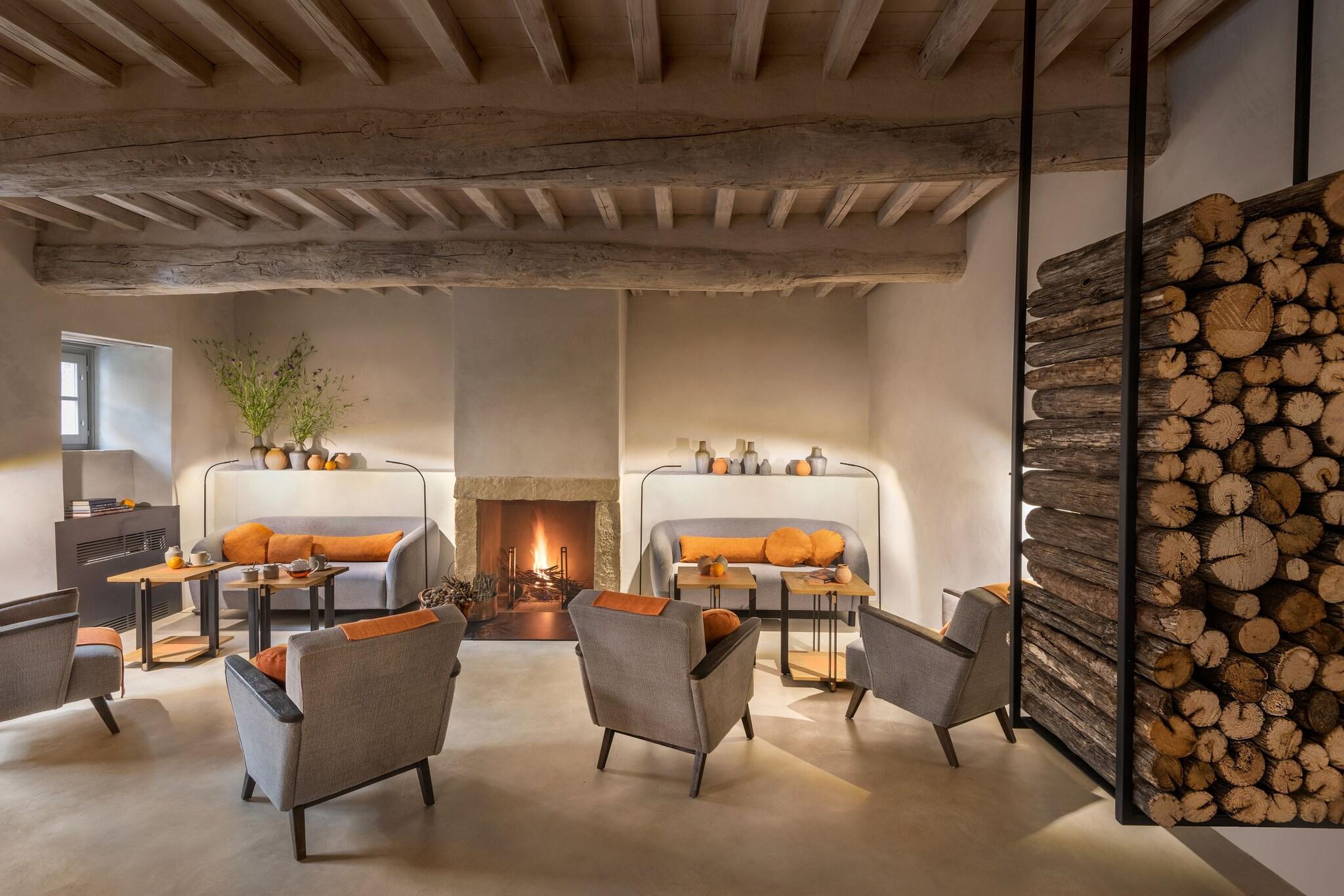 Vista Lobby Badia di Pomaio