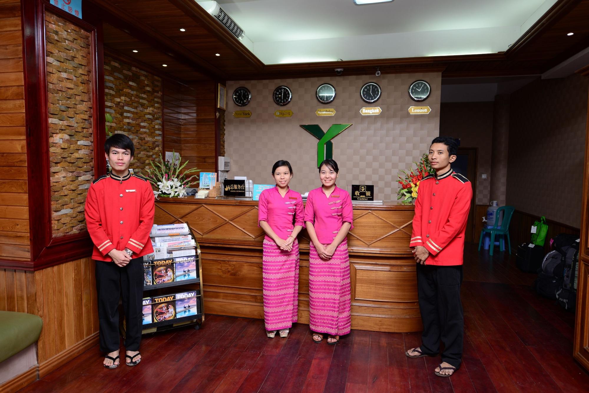 Vista Lobby Yadanar Theingi Hotel