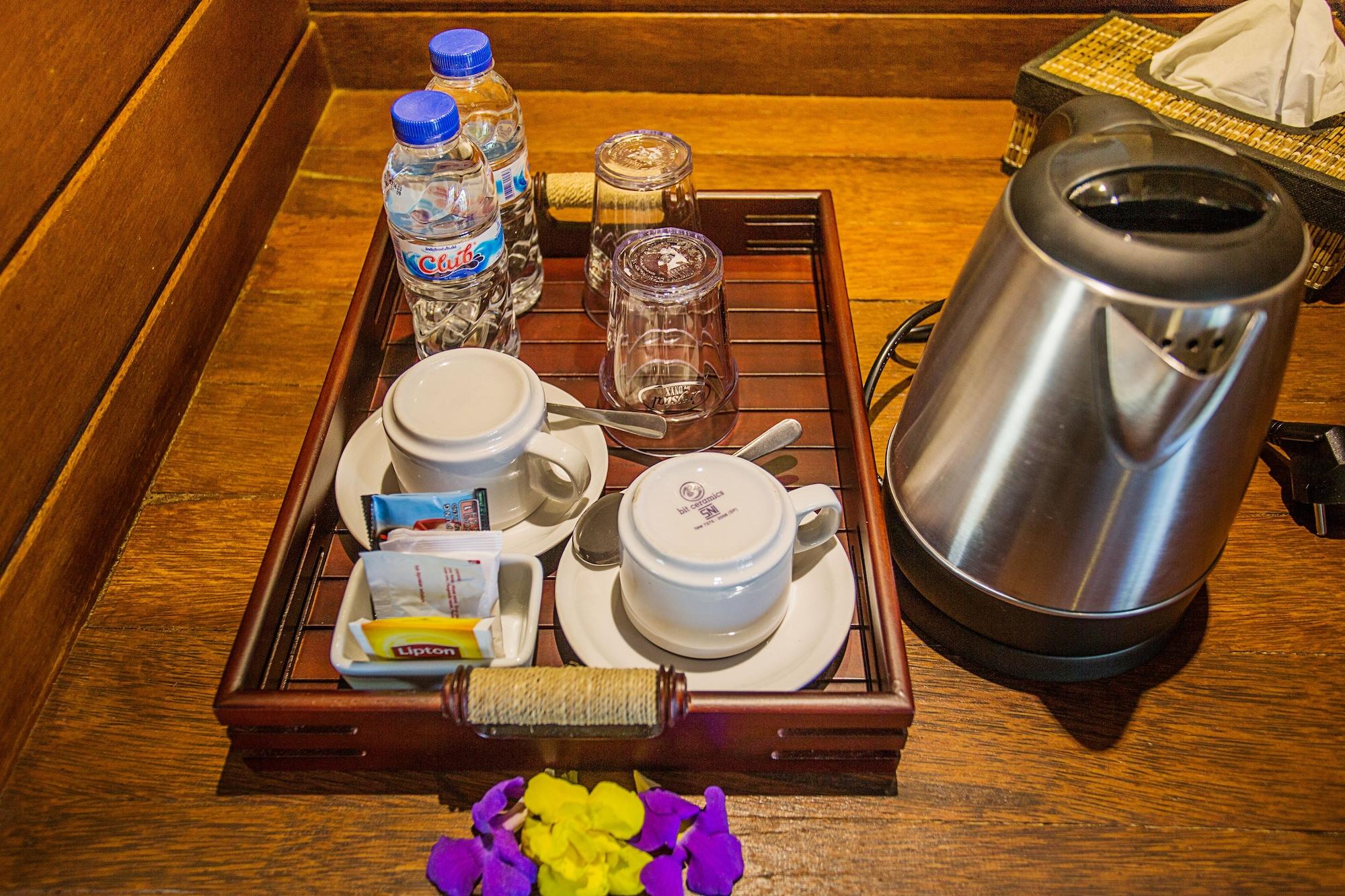 Set de Habitación The Parnas