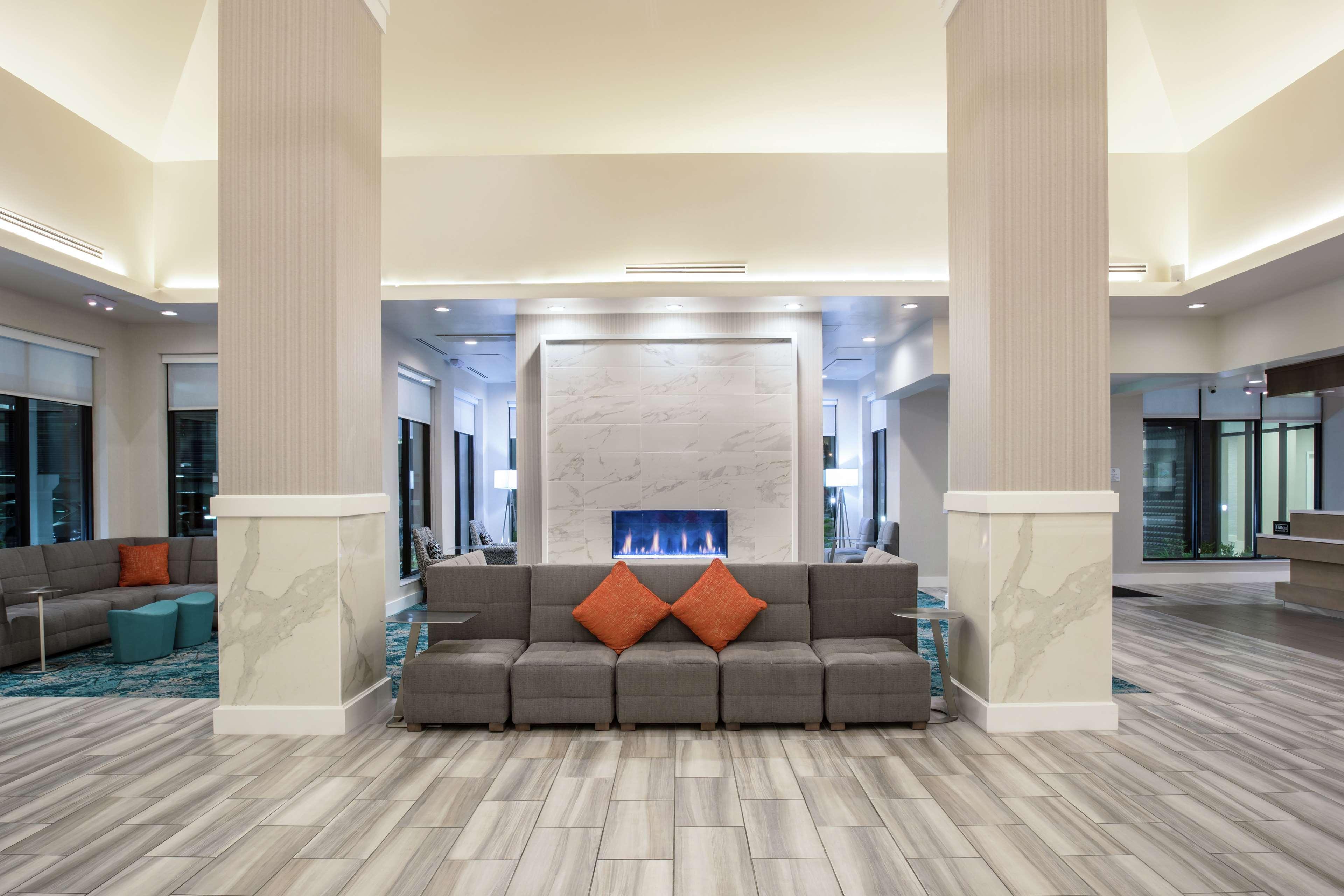 Vista Lobby Hilton Garden Inn Las Vegas City Center