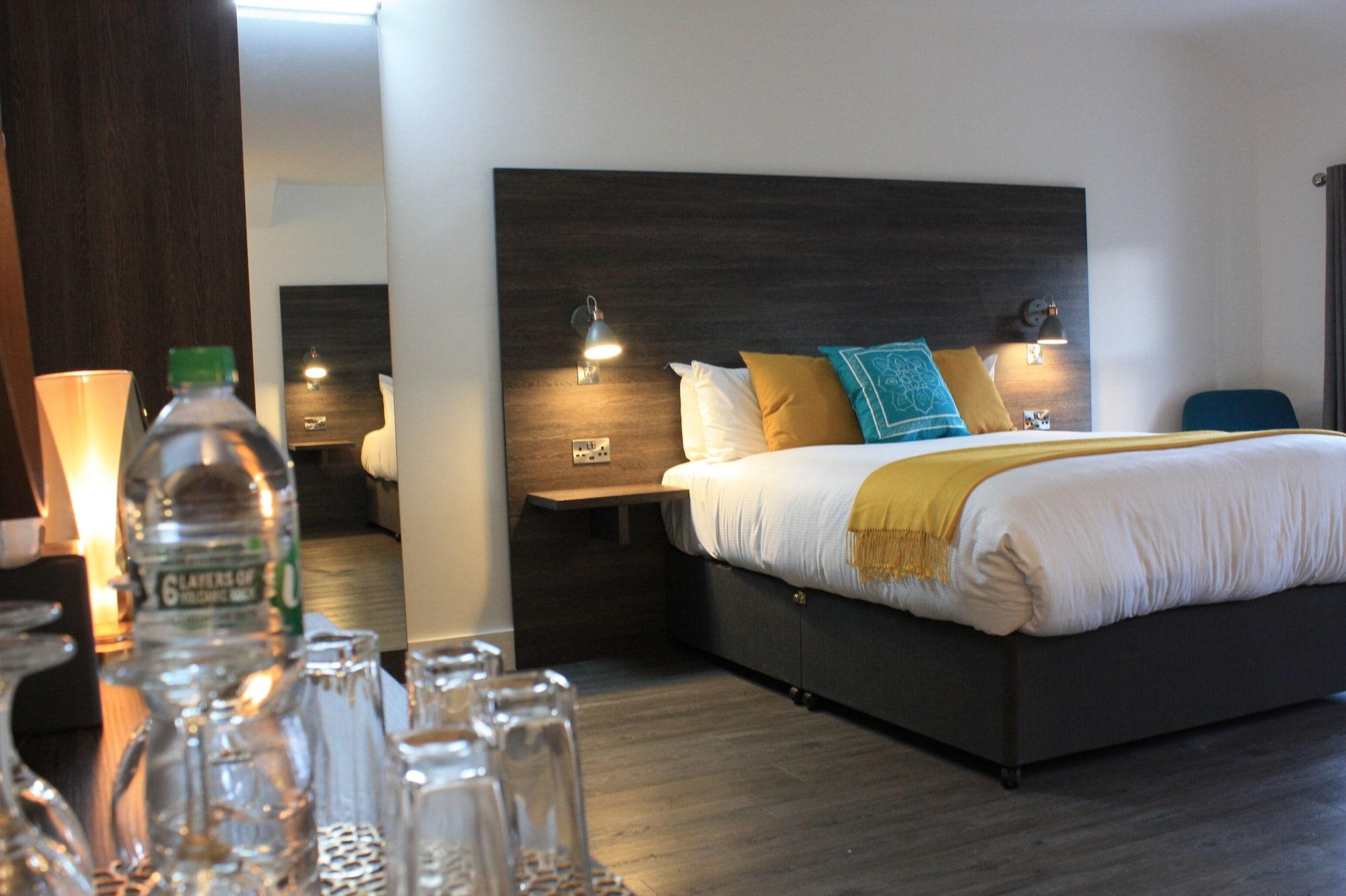 Varios Base Accommodation Dingle