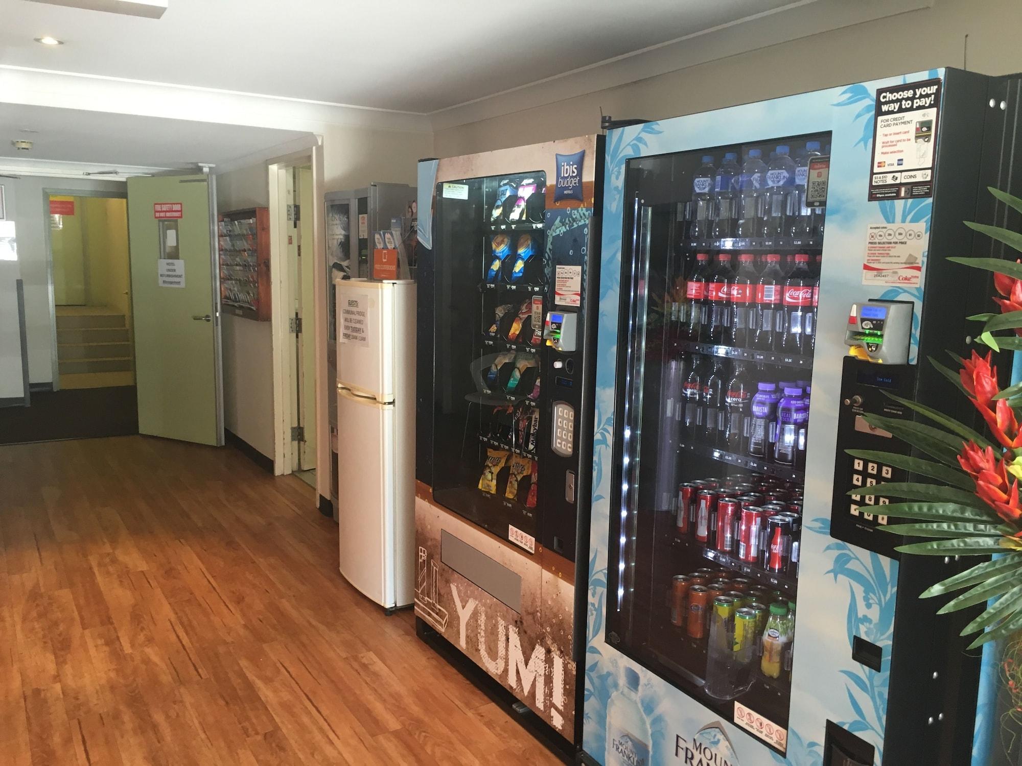 Vista Lobby ibis budget Casula Liverpool