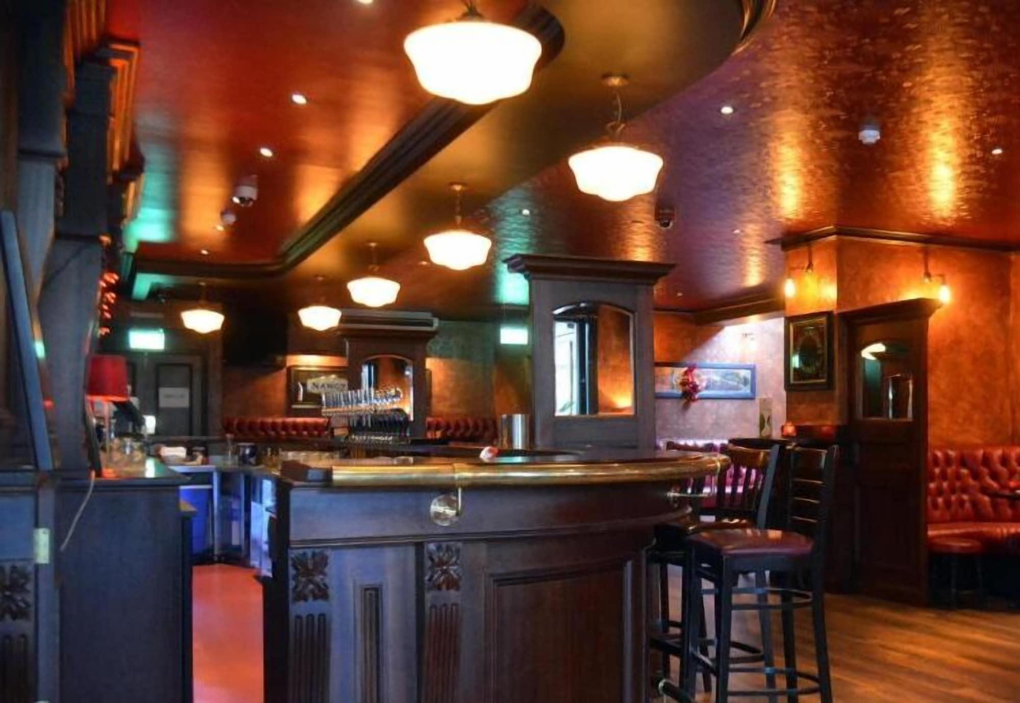 Bar/Salón Woodfield House Hotel