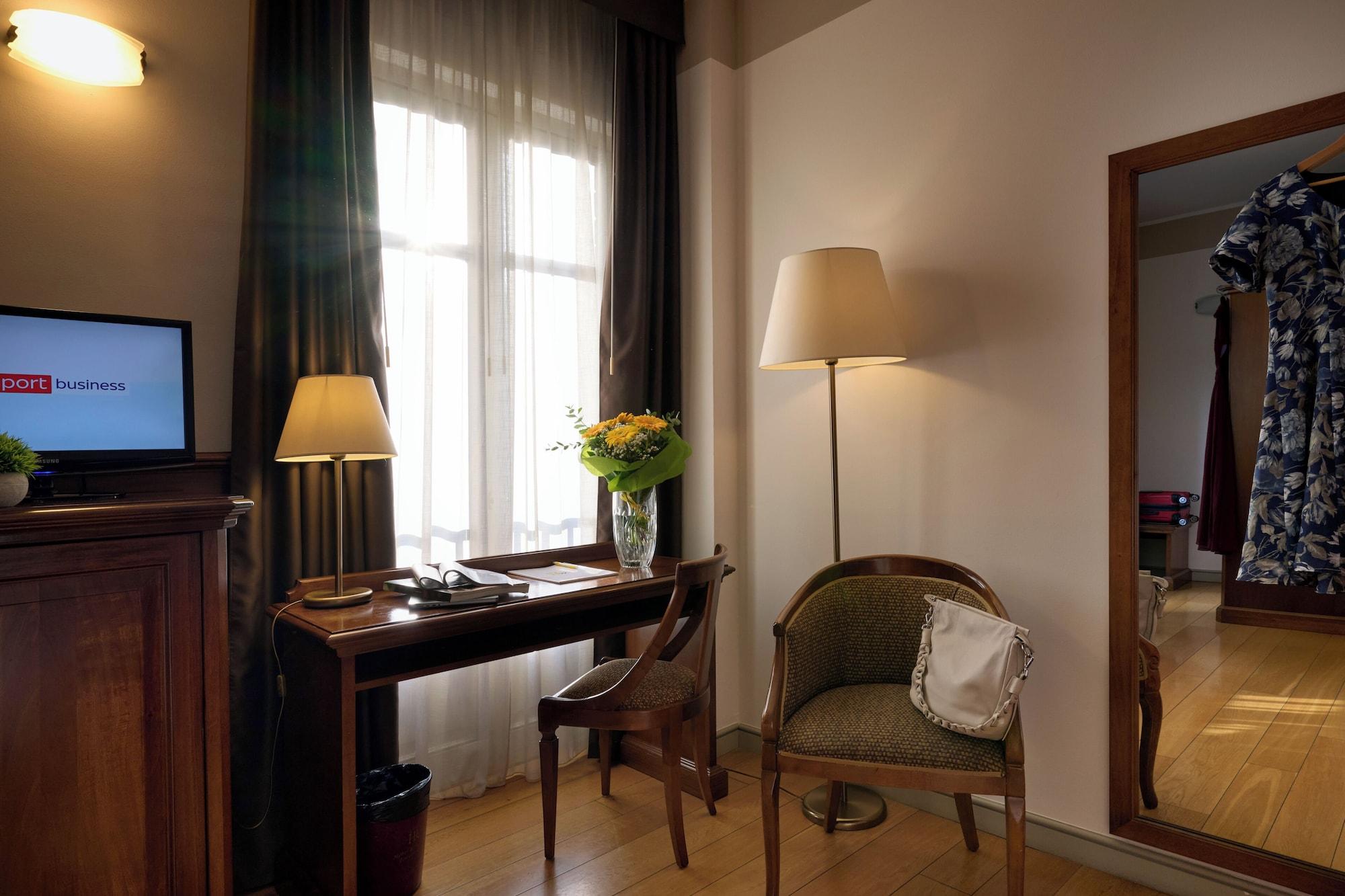 Quarto Hotel Residence Torino Centro