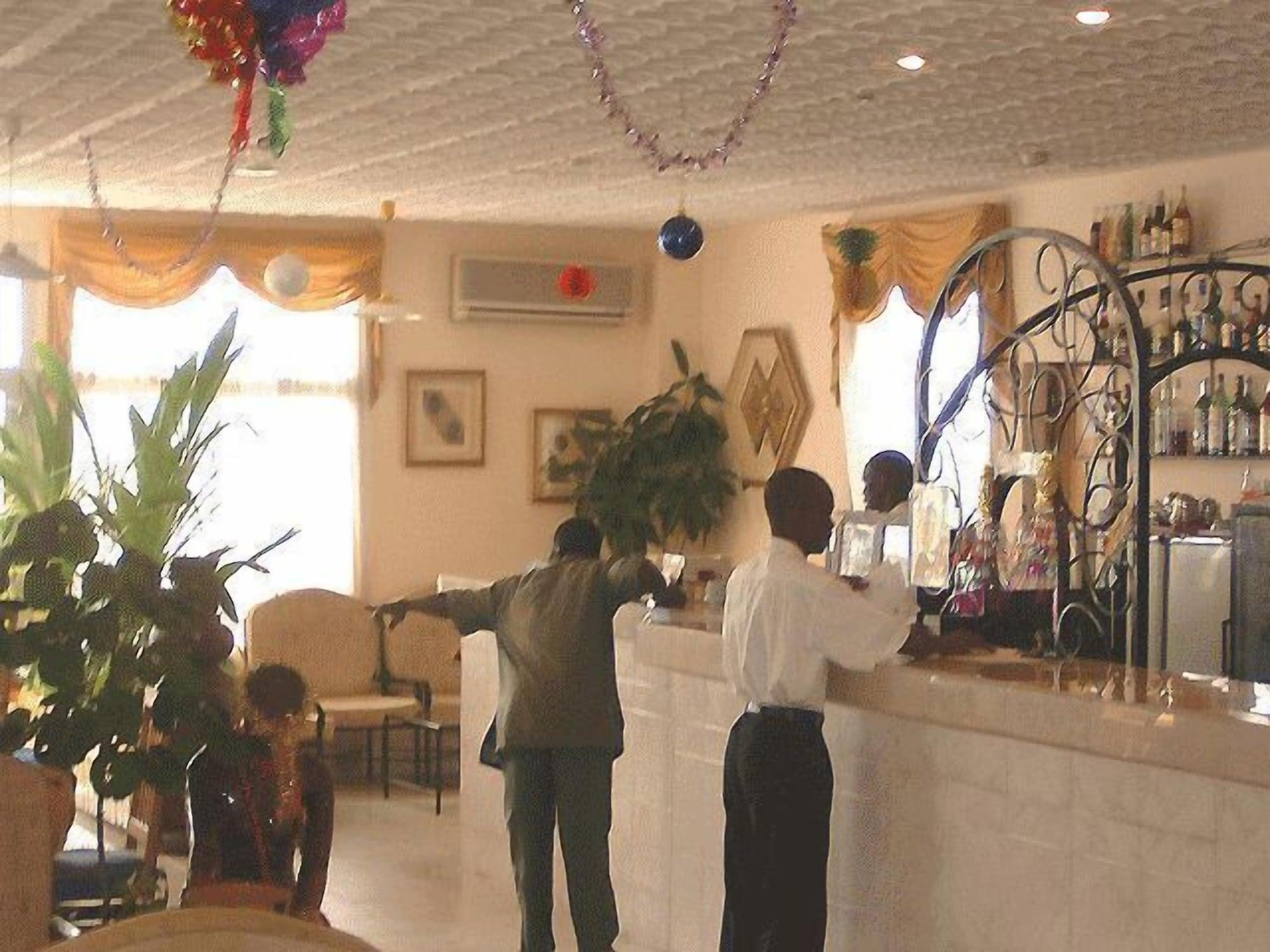 Vista Lobby Hôtel Mandé