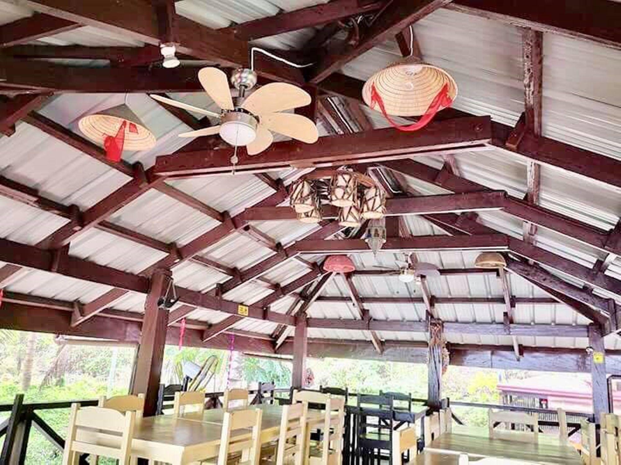 Restaurant AURA Marina Sands Beach Resort