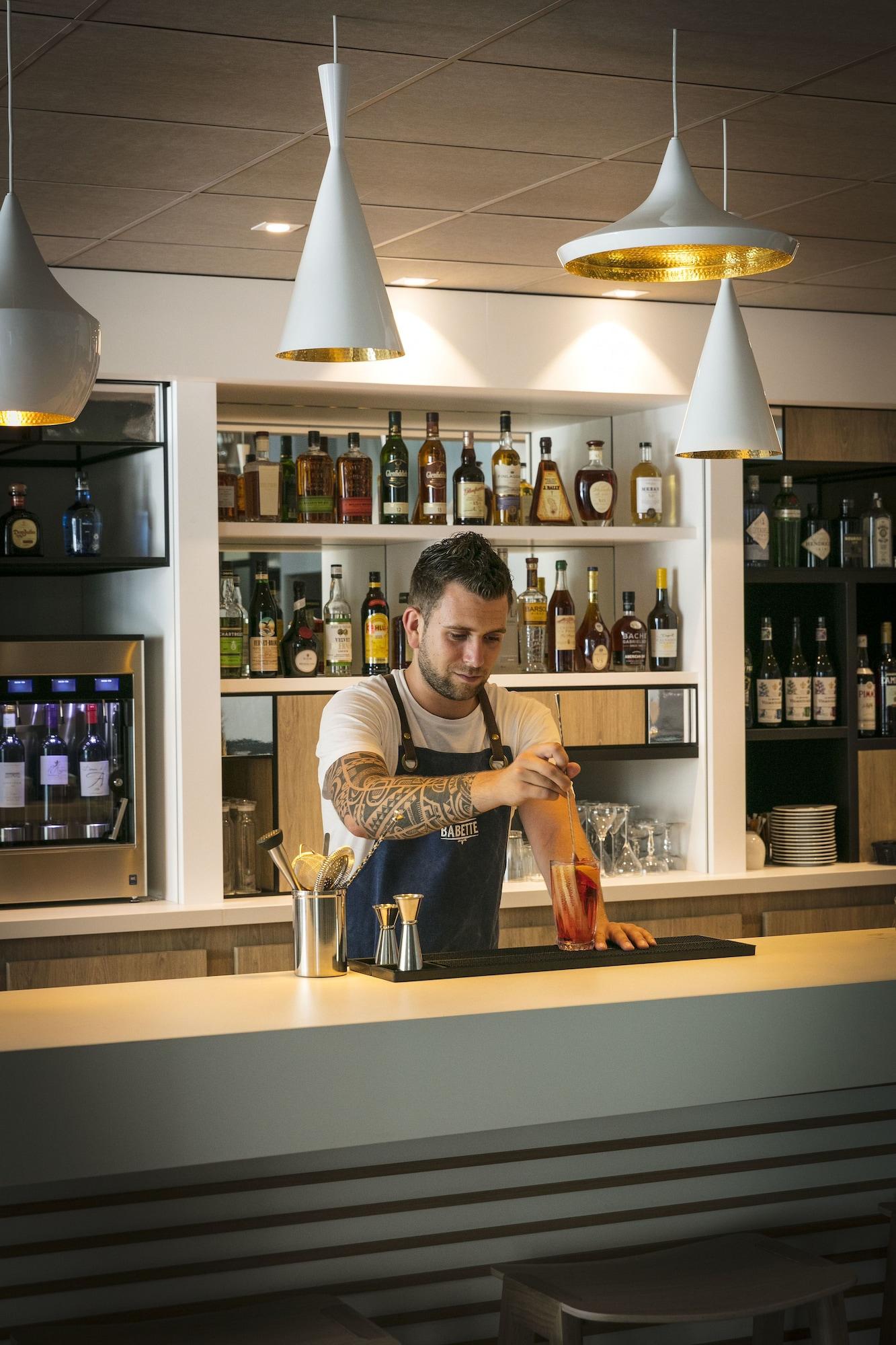 Bar/Salón Hilton Garden Inn Bordeaux Centre
