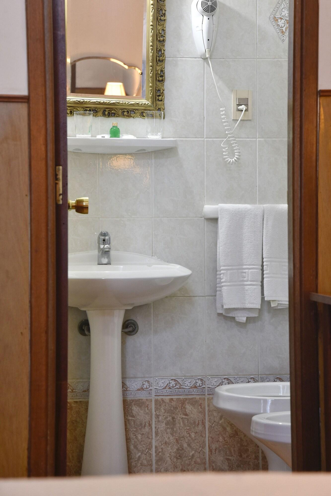 Equipamiento de Habitación Palacio Hotel