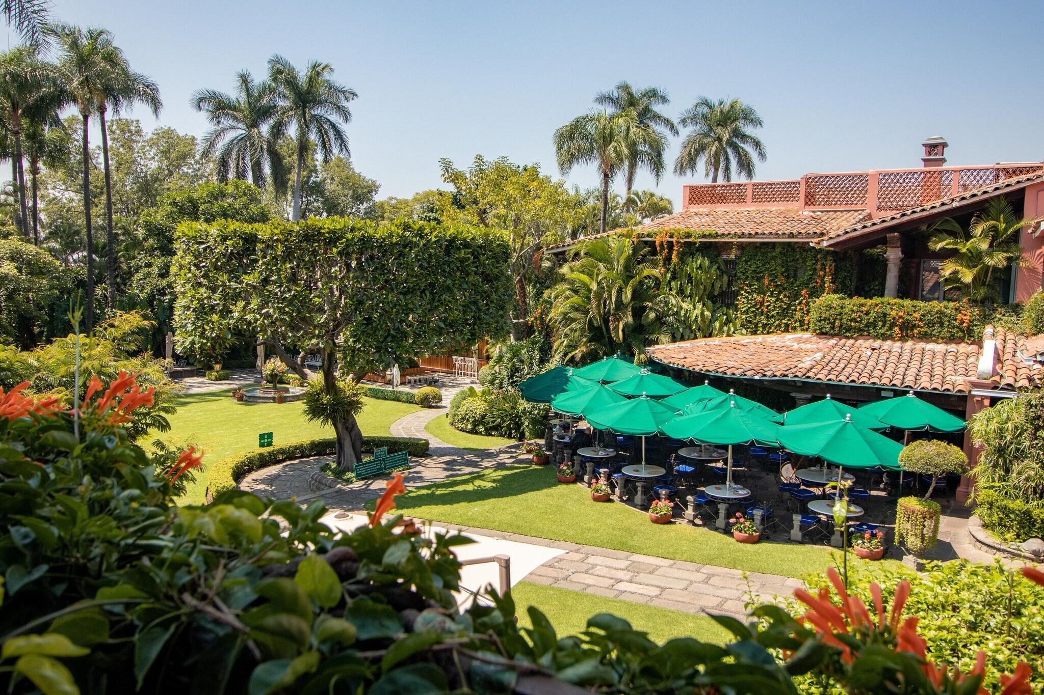 Vista Exterior Las Mananitas Hotel Garden Restaurant and Spa