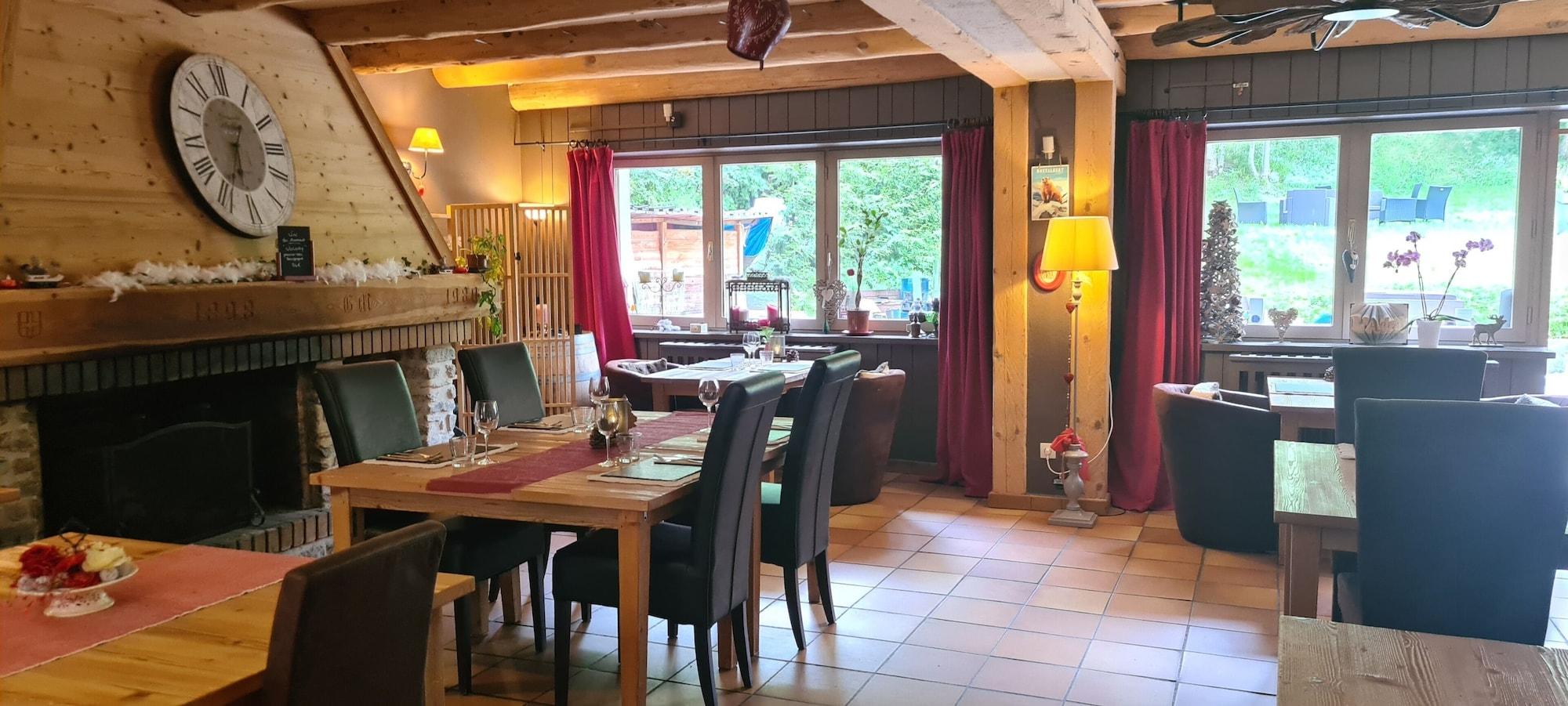 Restaurant Hôtel Restaurant L'Adray