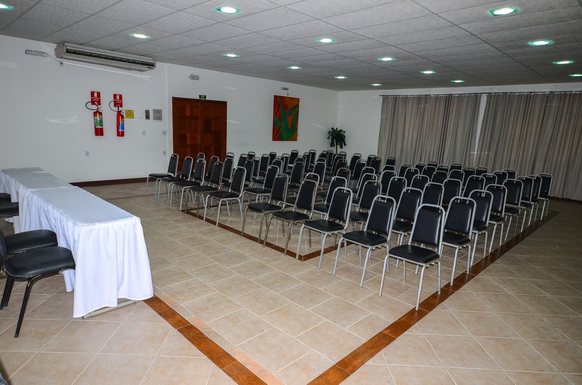 Sala de Reuniones Hotel Balneário