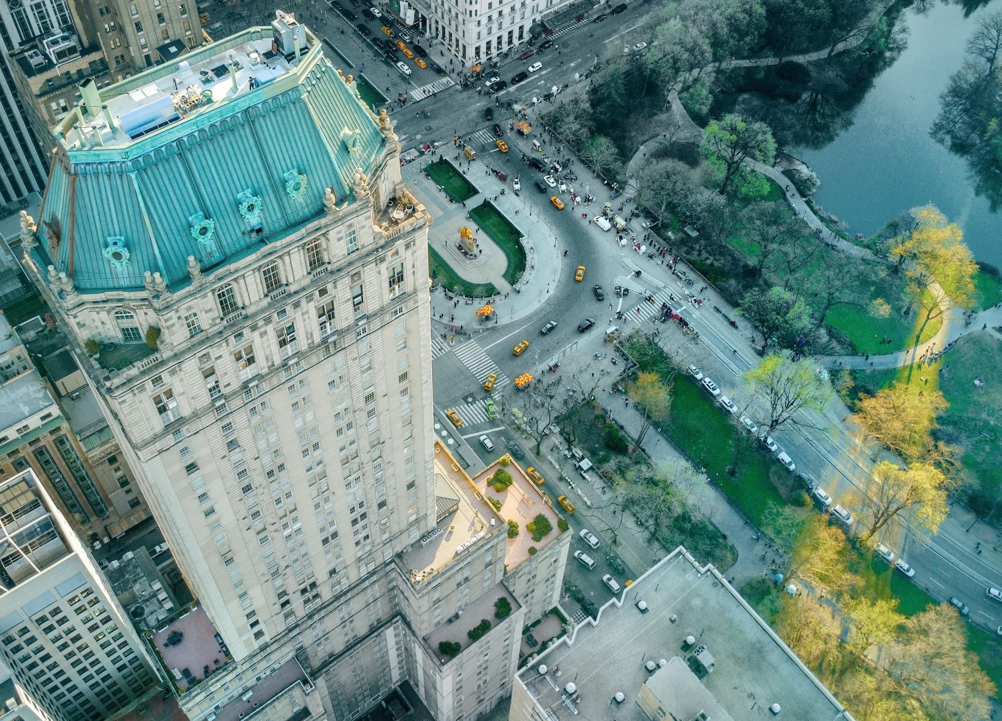 Vista Exterior The Pierre, A Taj Hotel, New York