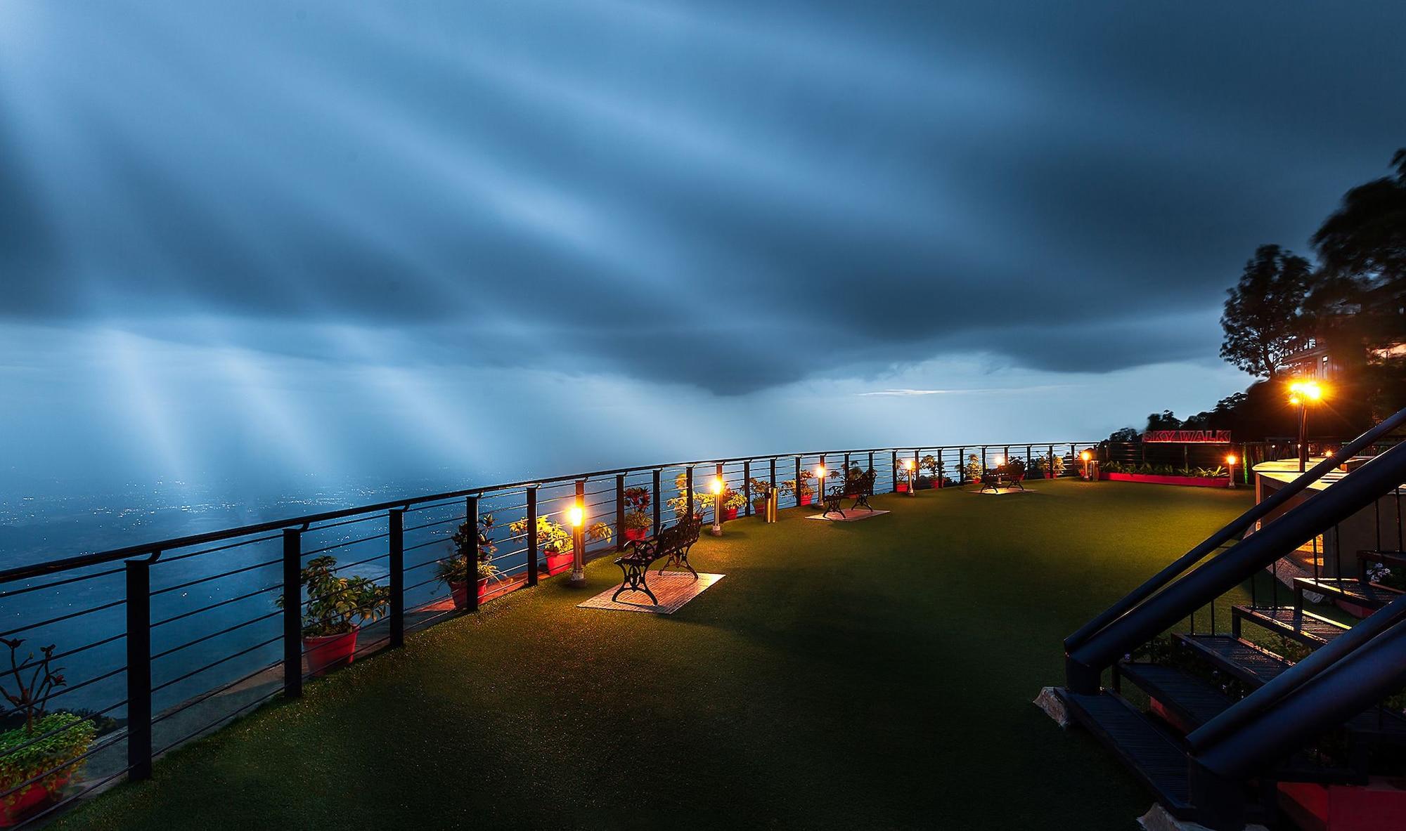 Vista Exterior Great trails yercaud by GRT Hotels