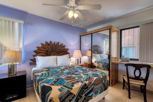 Renta temporal - Charming Golf-view Condo With Pool, Hot Tub, Terrace & Wifi
