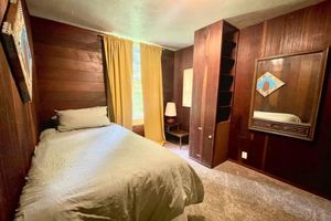 Alquiler Vacacional - Flower House at Redwood Hideaway