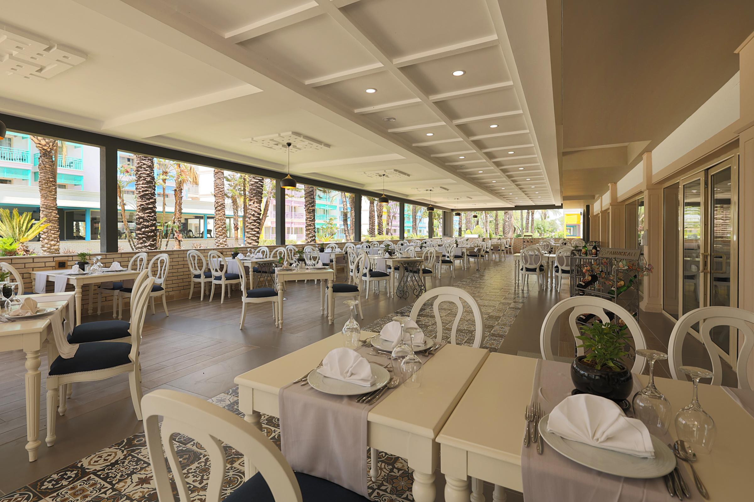 Restaurant Crystal Paraiso Aqua Collection