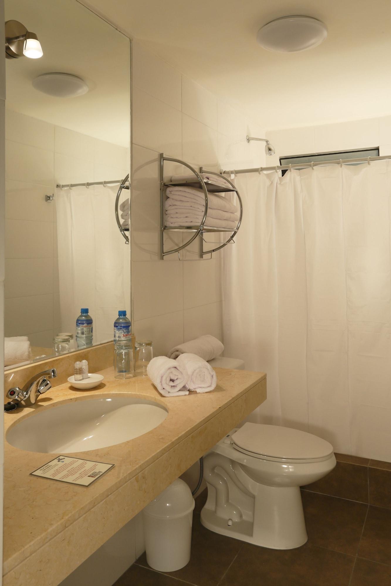 Equipamiento de Habitación Casa Suyay