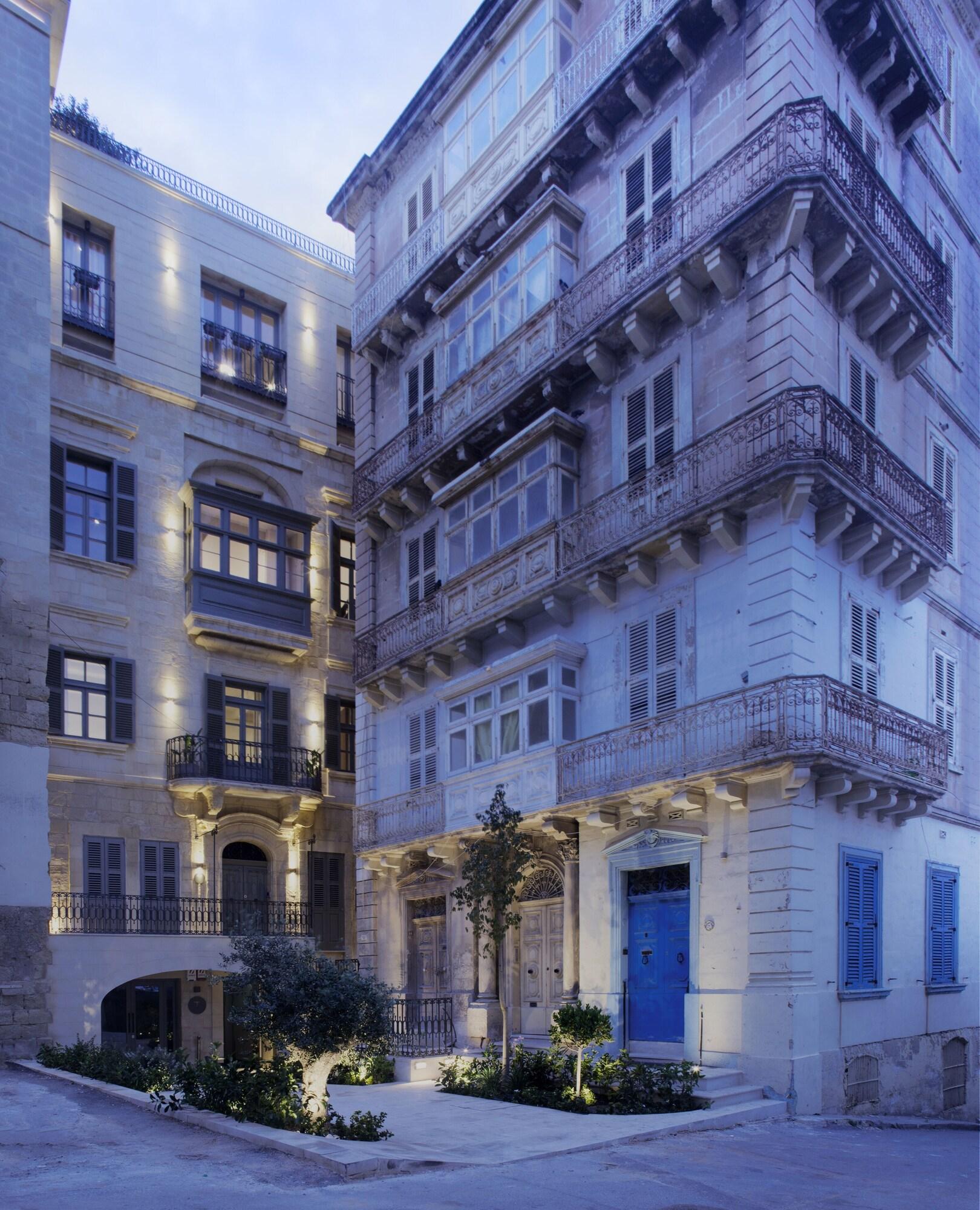 Varios Trabuxu Boutique Living