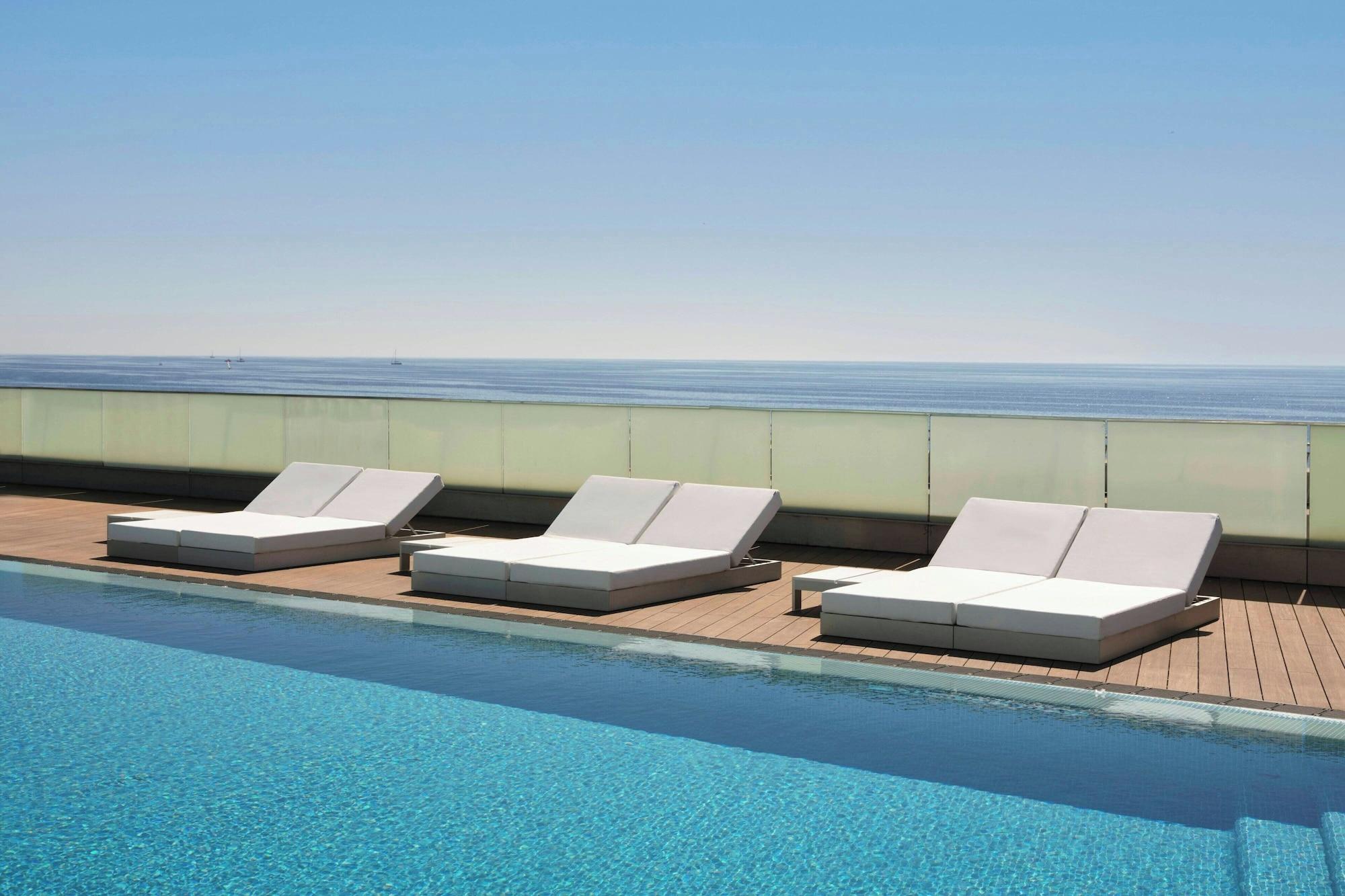 Vista Piscina W Barcelona
