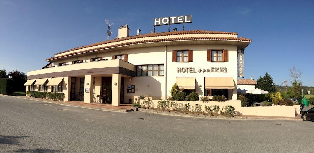 Varios Hotel Ekai