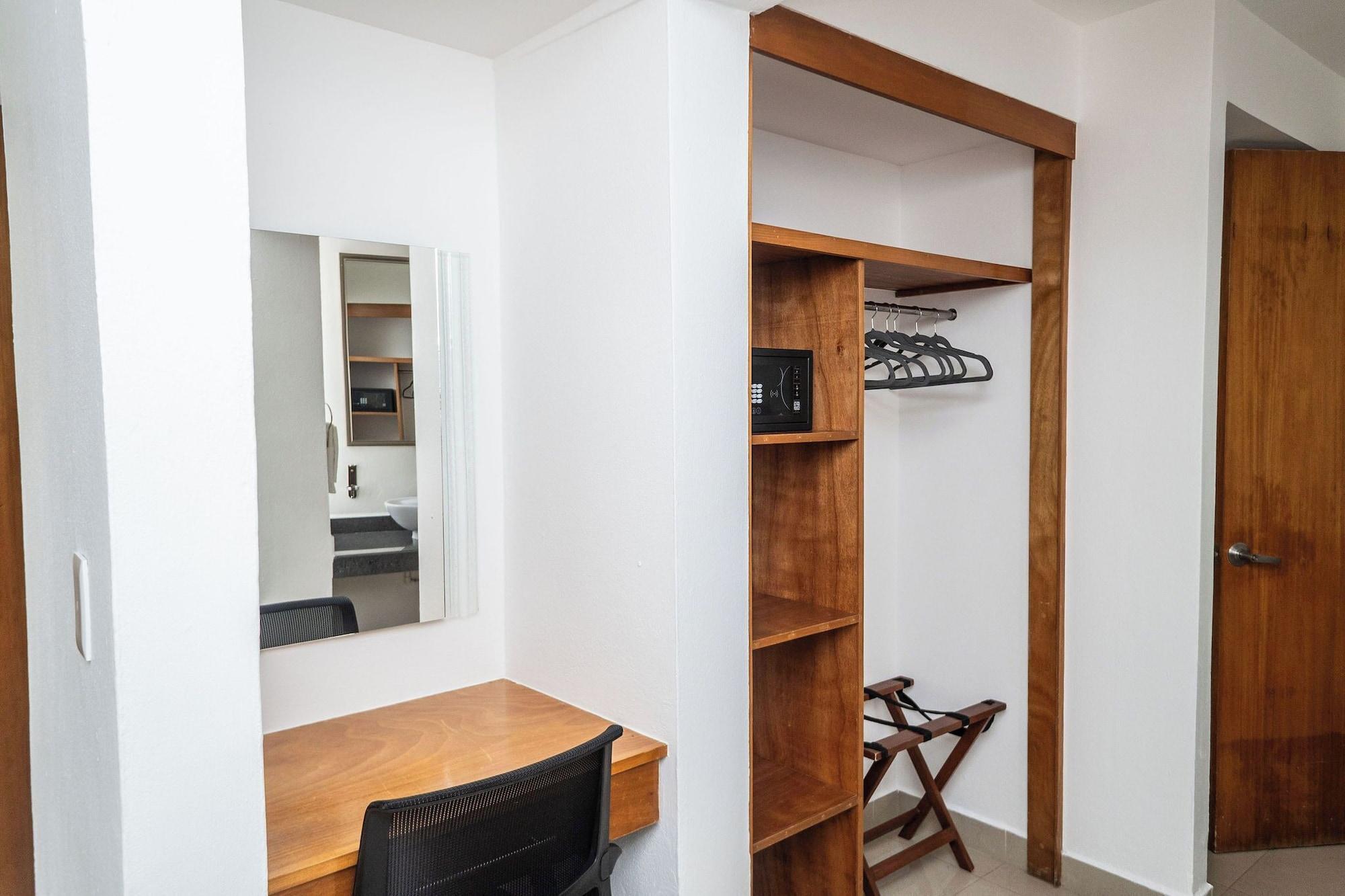 Vista Lobby Suites Gaby Cancun