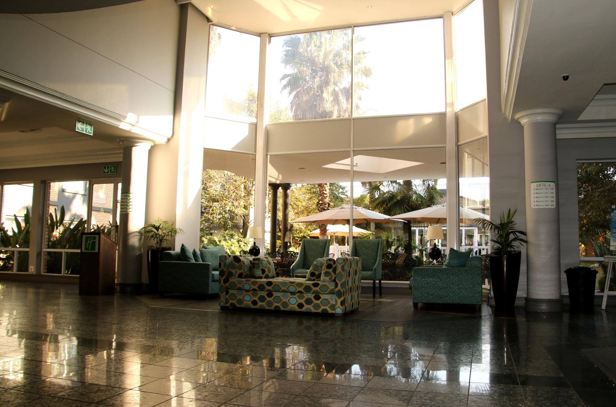 Vista Lobby Holiday Inn Johannesburg Airport by IHG