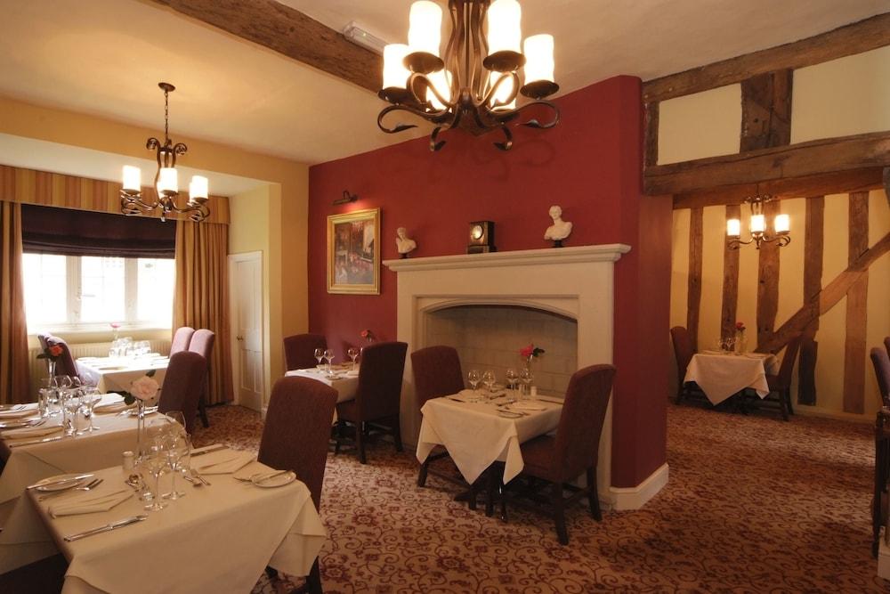 Restaurant Dunsley Hall Hotel