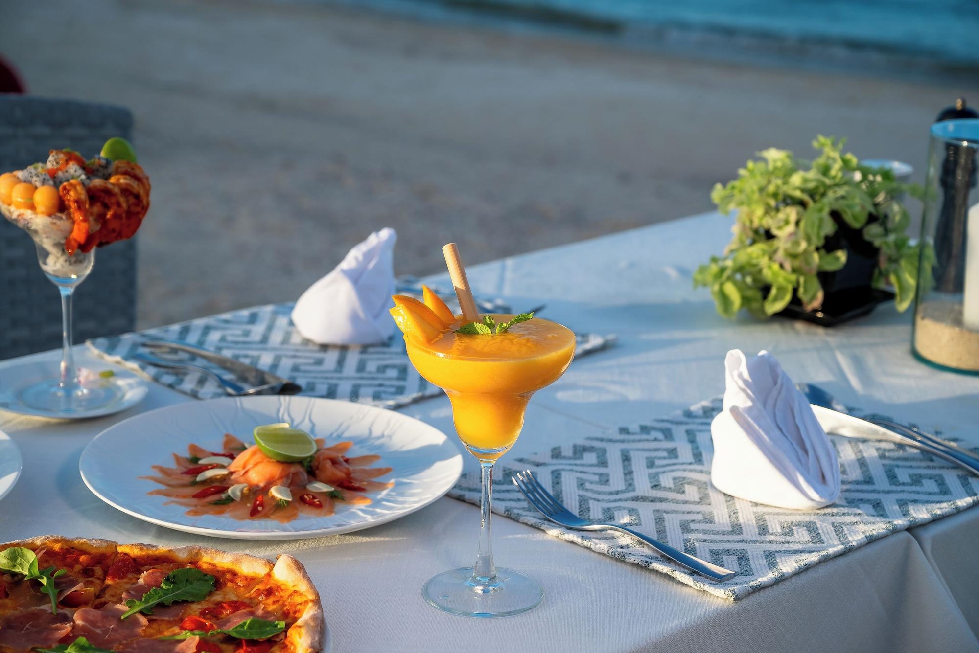 Restaurant Aava Resort And Spa
