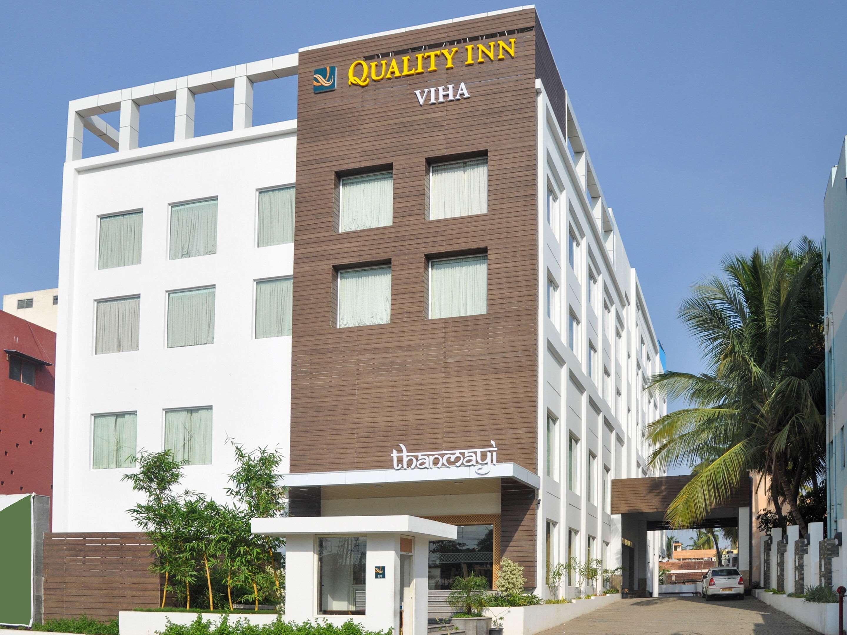 Vista Exterior Quality Inn Viha