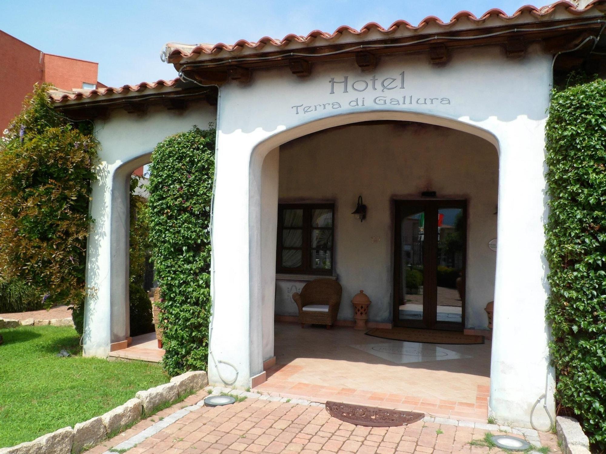 Vista Exterior Hotel Terra di Gallura