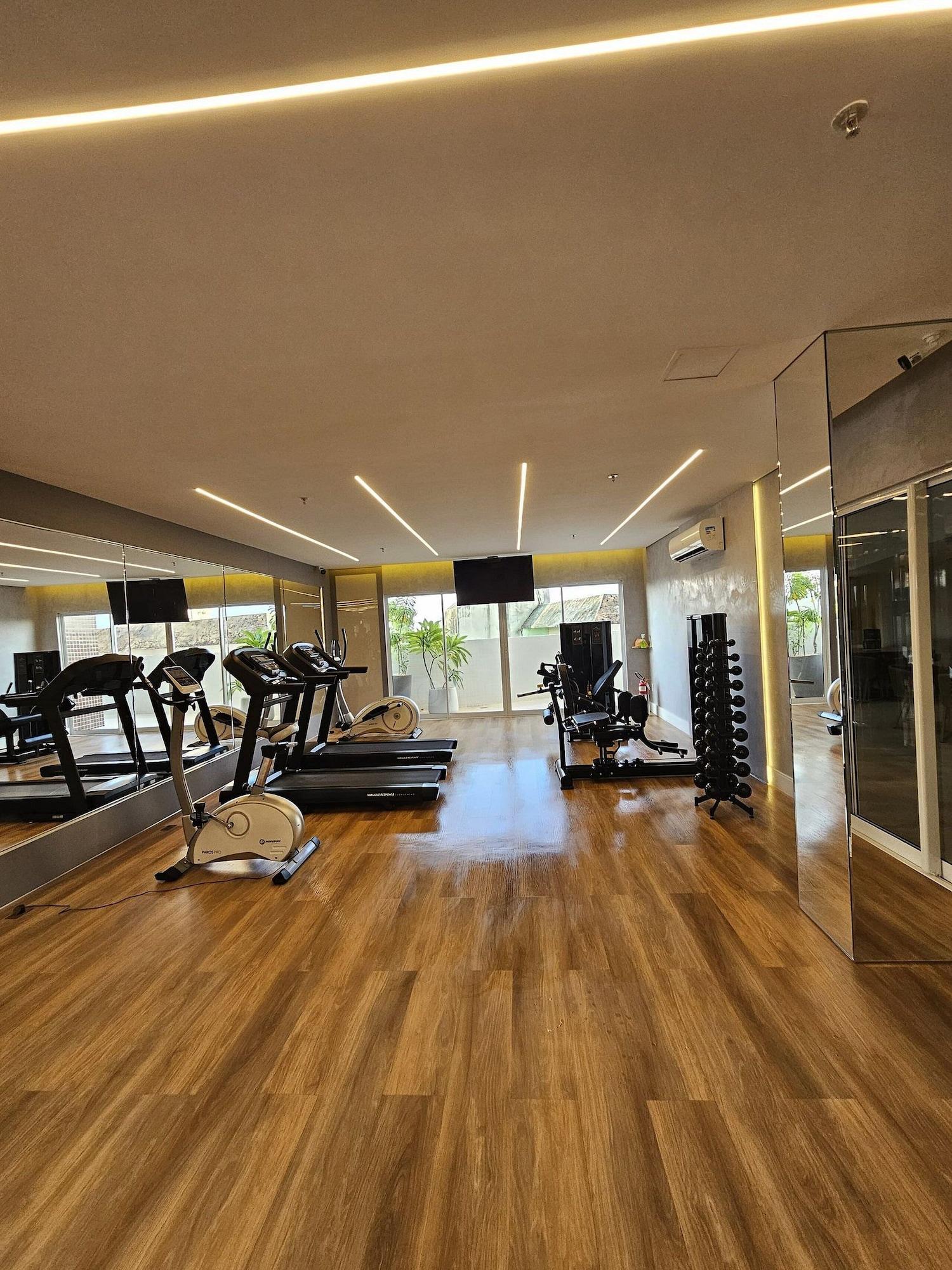 Gimnasio Aquarius Residence