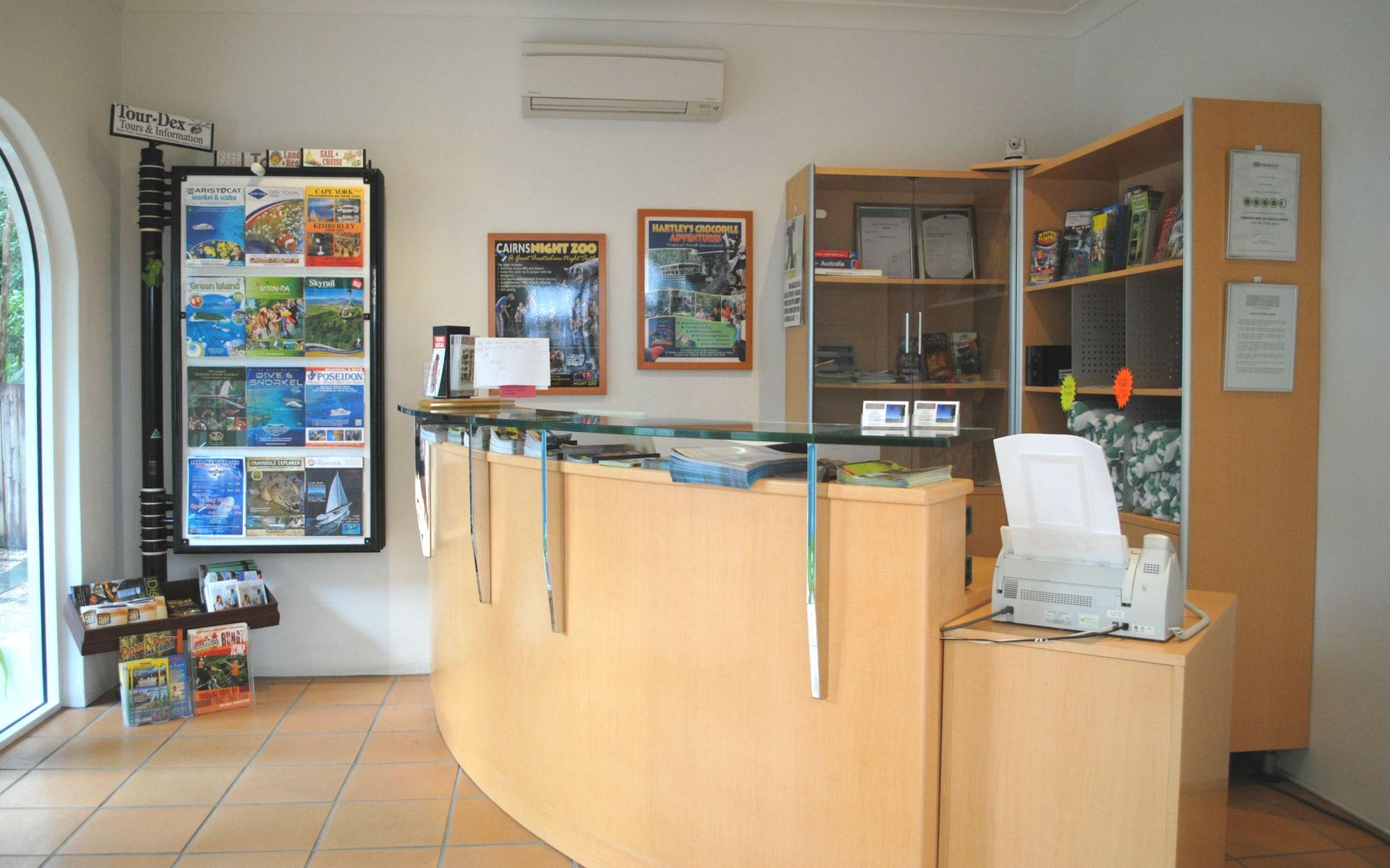 Vista Lobby BeachView Apartments at Villa Paradiso