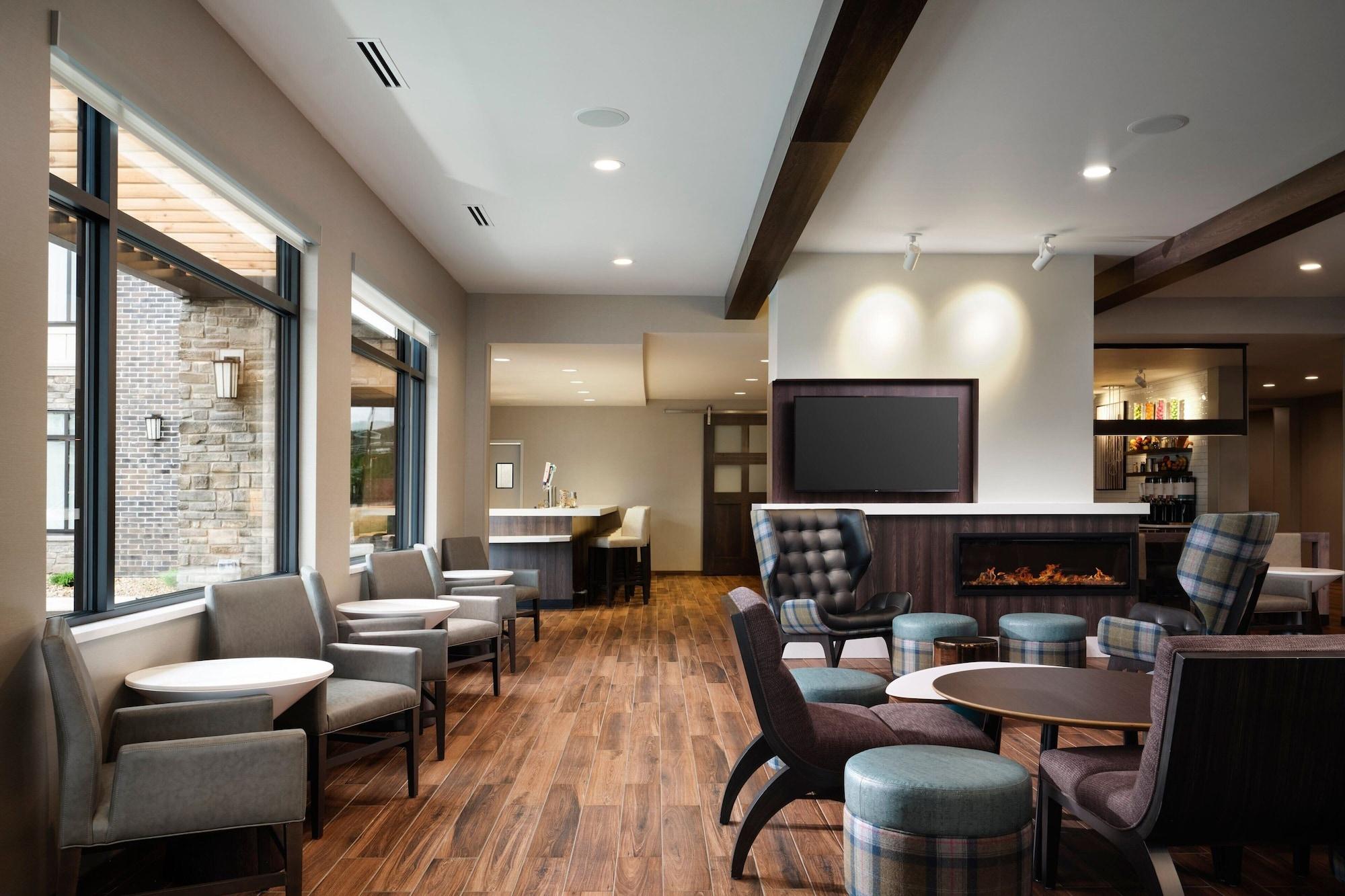 Vista Lobby Residence Inn by Marriott Rochester Mayo Clinic Area South
