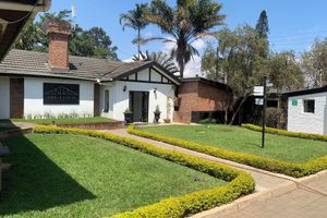 Alojamiento - The Leslie - Bed & Breakfast