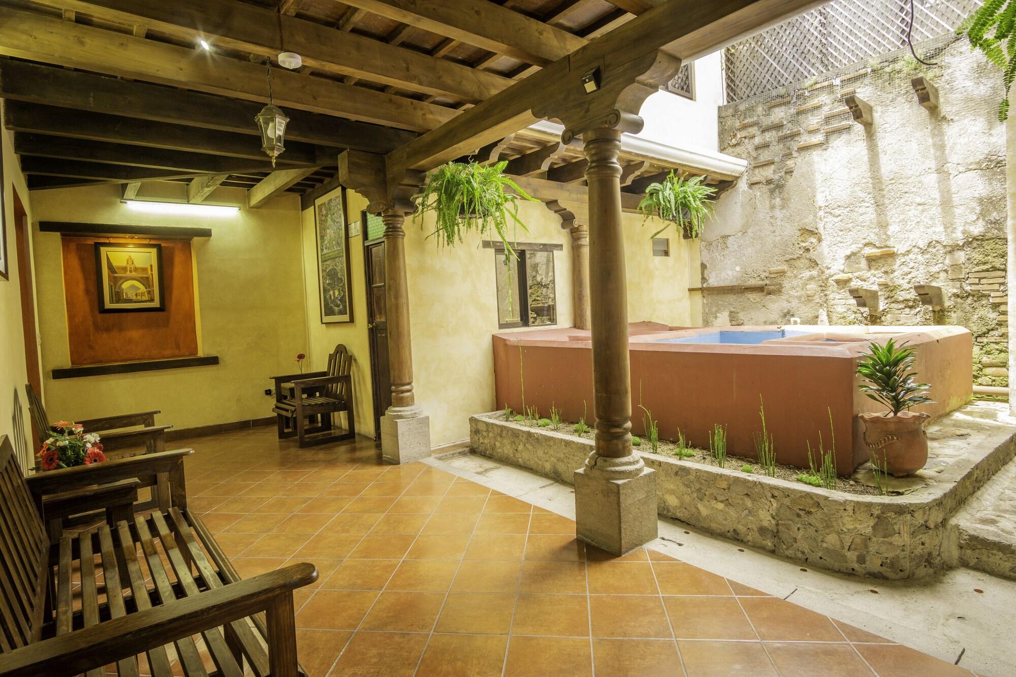 Varios Hotel Maya Ik