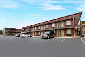 Hospedagens - Americas Best Value Inn Nashville Downtown