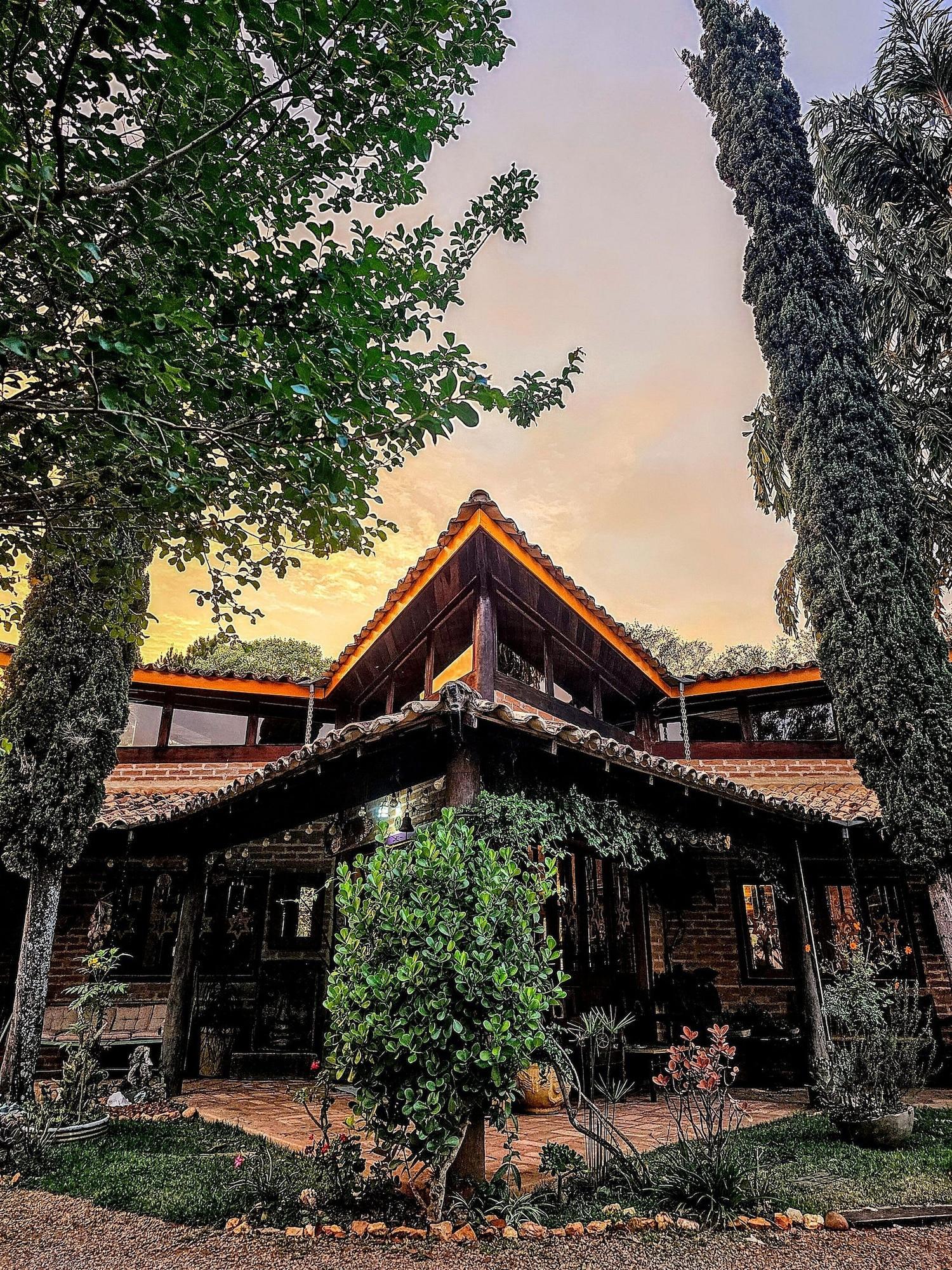 Vista Exterior Pousada Dharma Luz e Paz