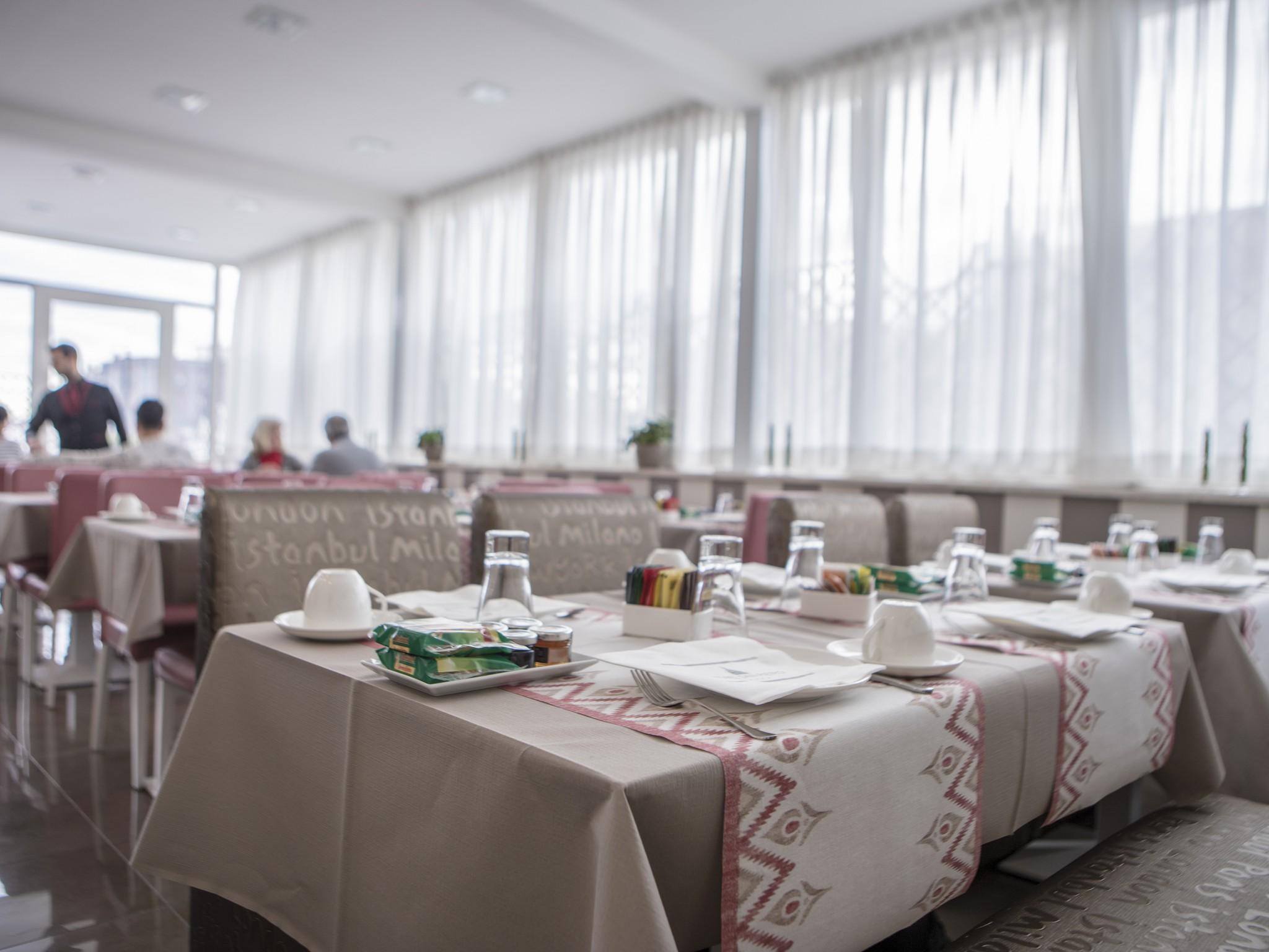 Bar/Salón Hotel San Pietro