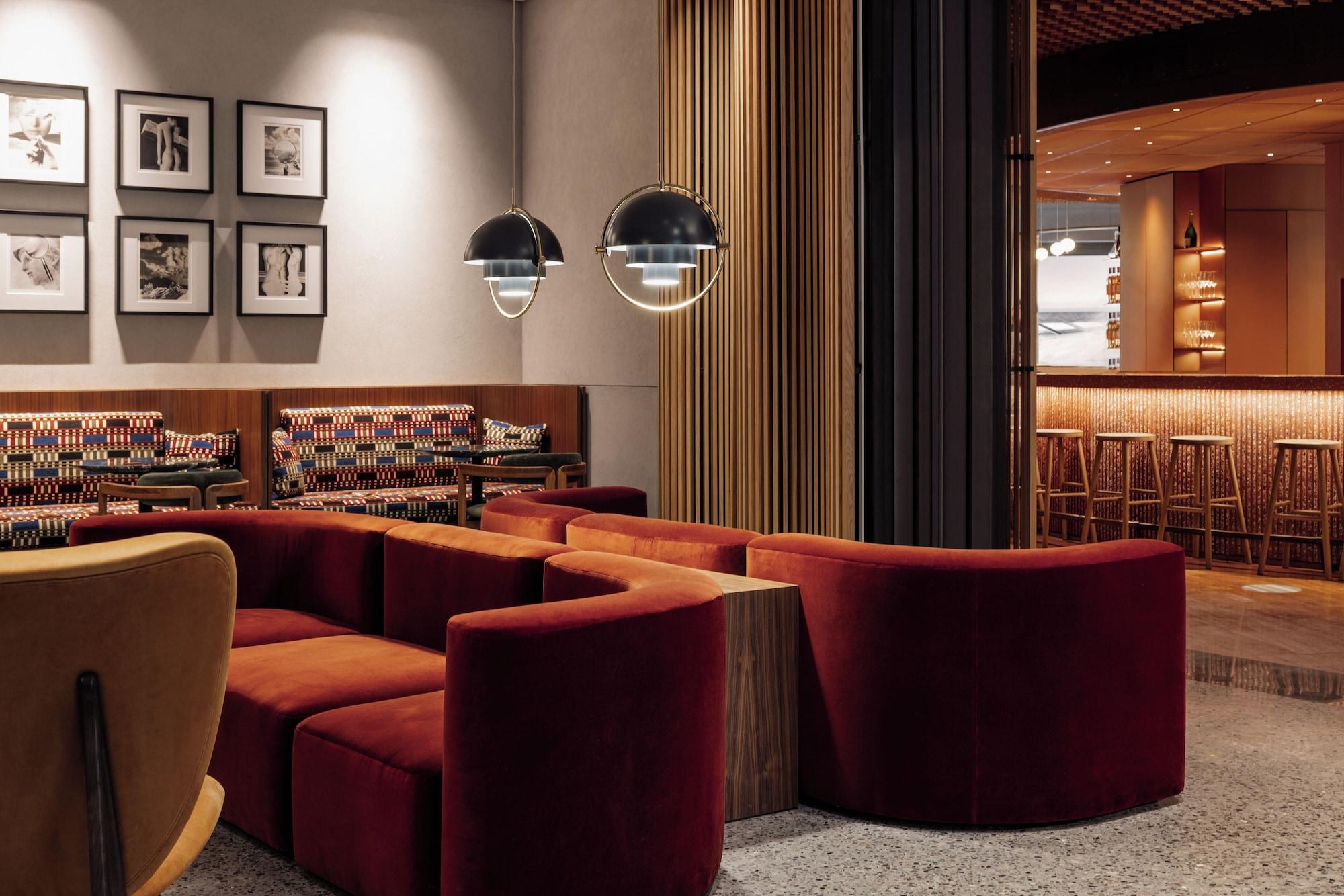 Vista Lobby Perianth Hotel, a member of Design Hotels