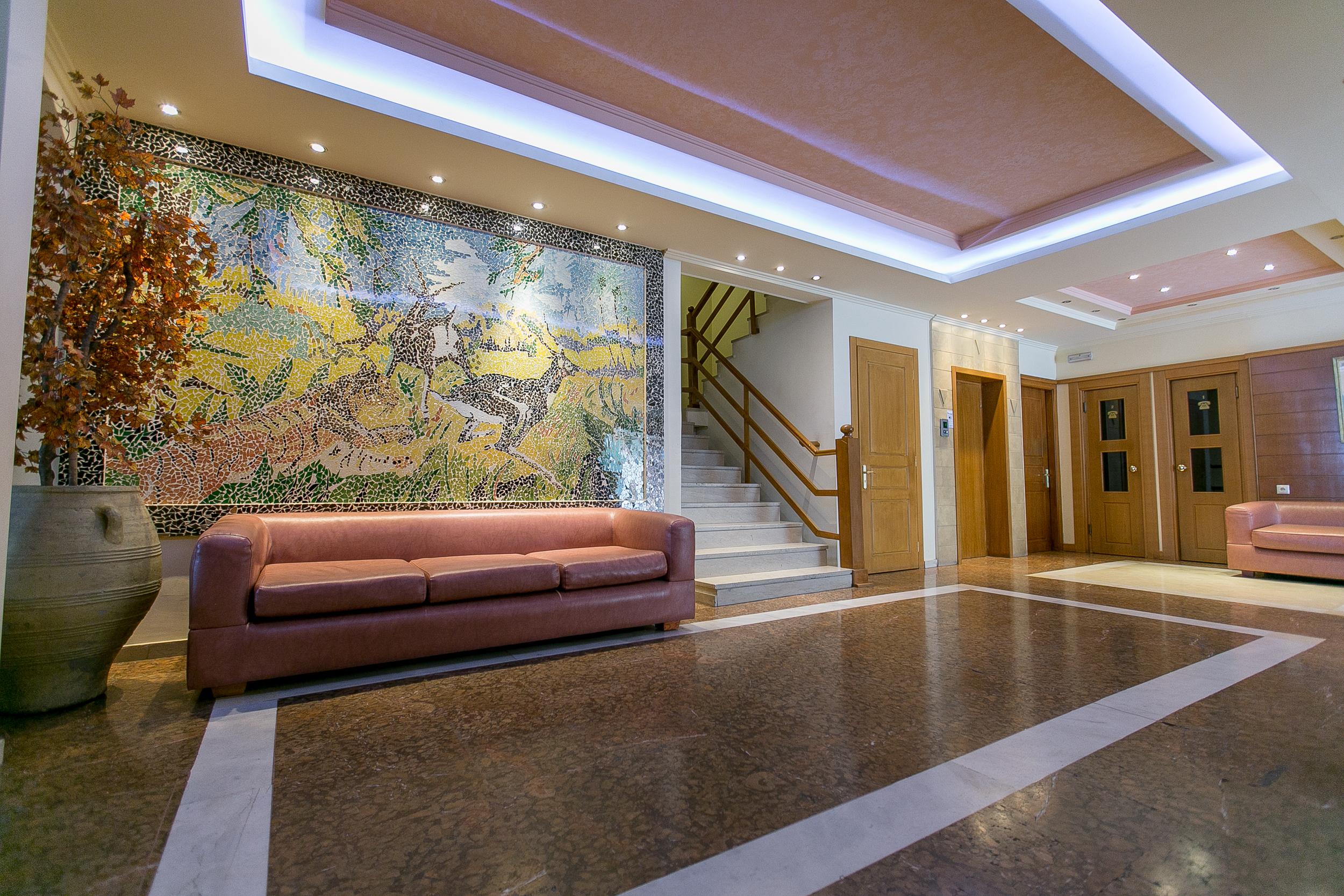 Vista Lobby Tzaki Hotel & Restaurant