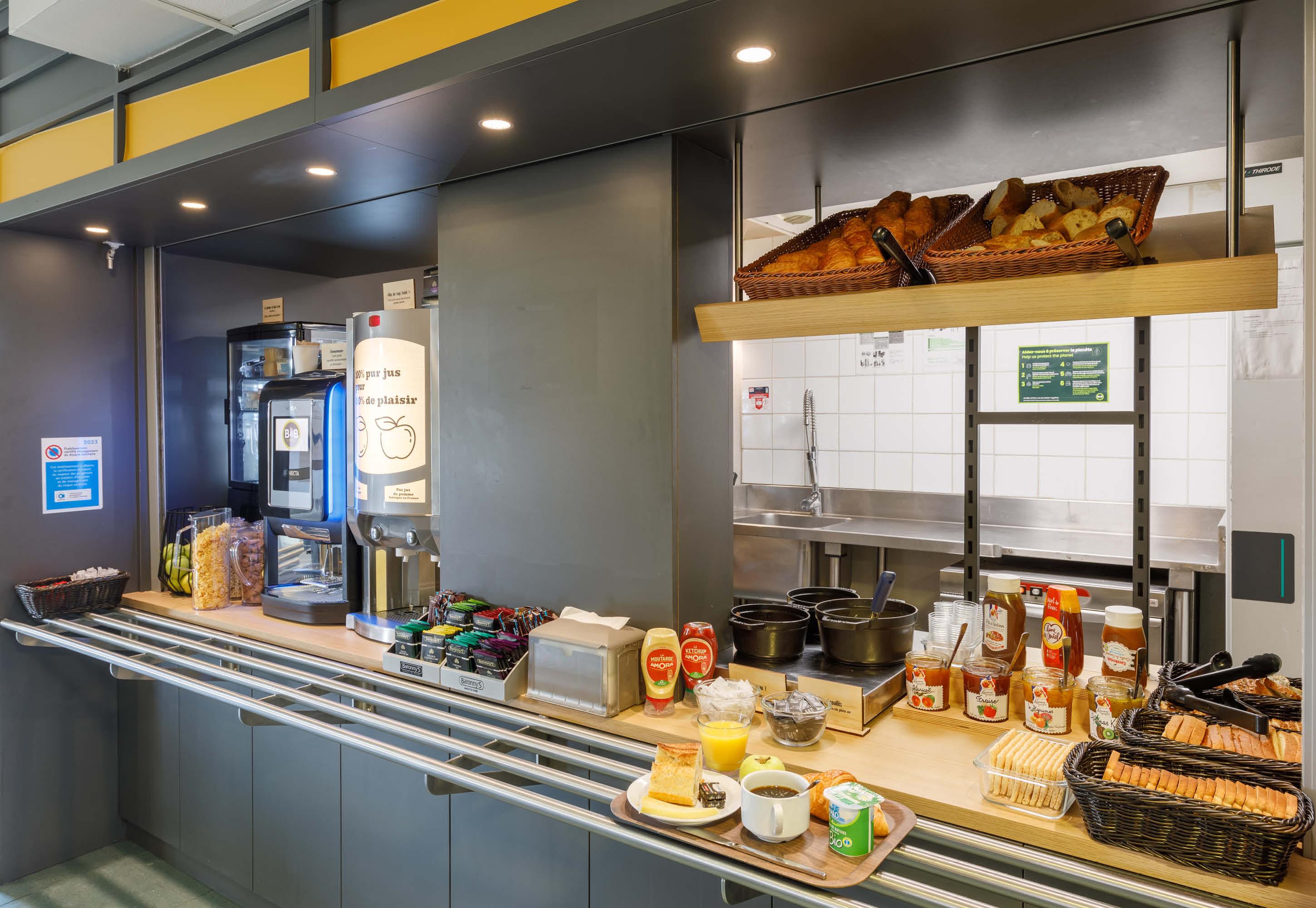 Restaurant B&B HOTEL Moulins Toulon‑sur‑Allier