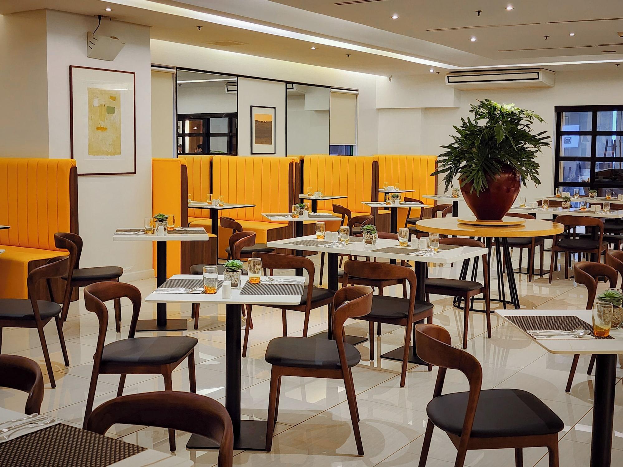 Restaurant Hotel Benilde Maison De La Salle