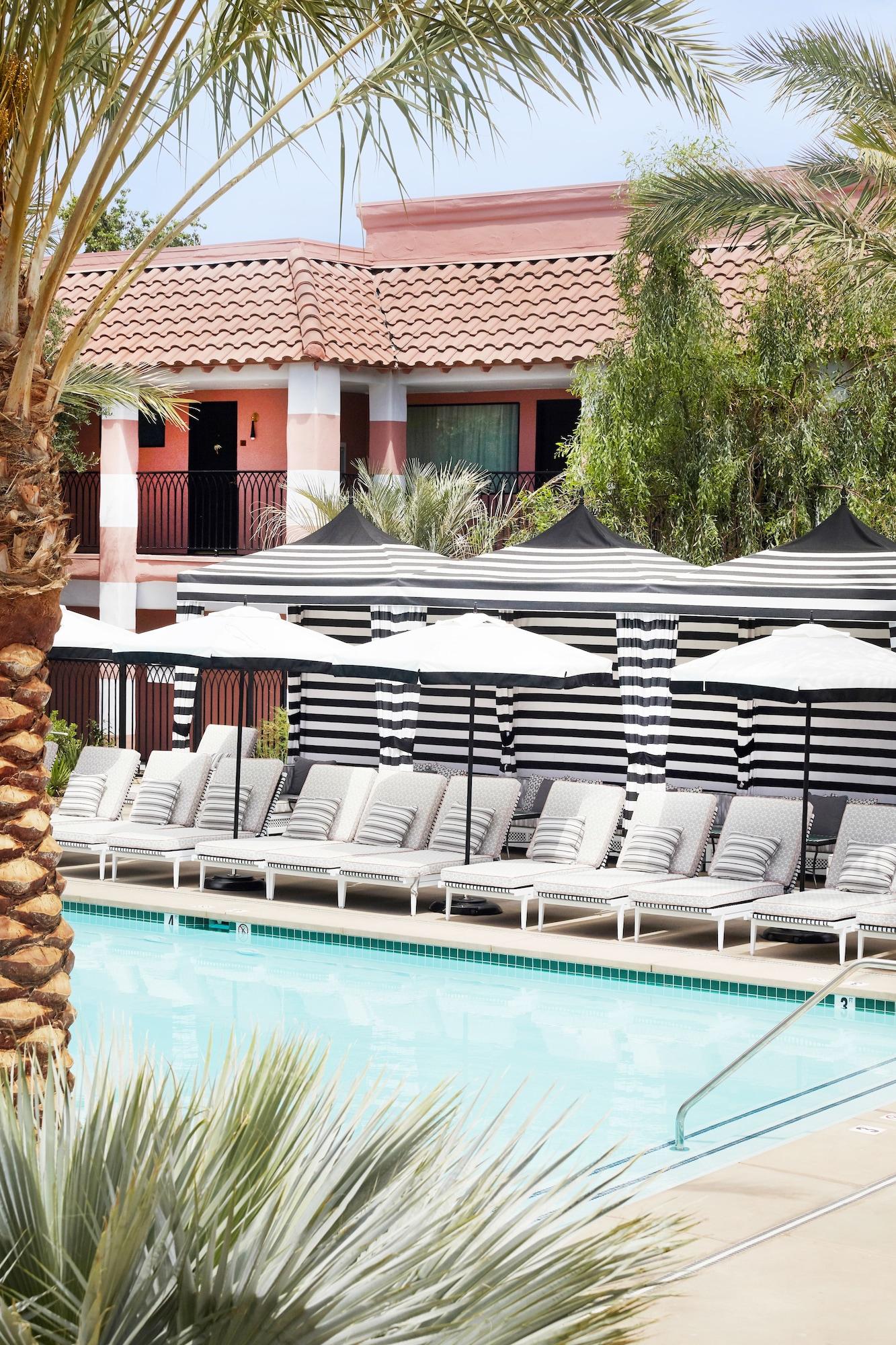 Vista Exterior Sands Hotel and Spa