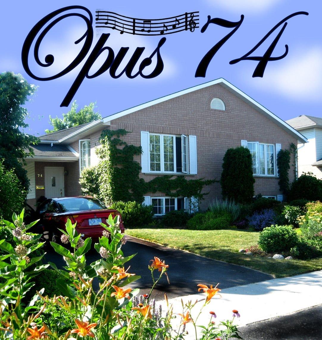 Varios Opus 74 Bed & Breakfast