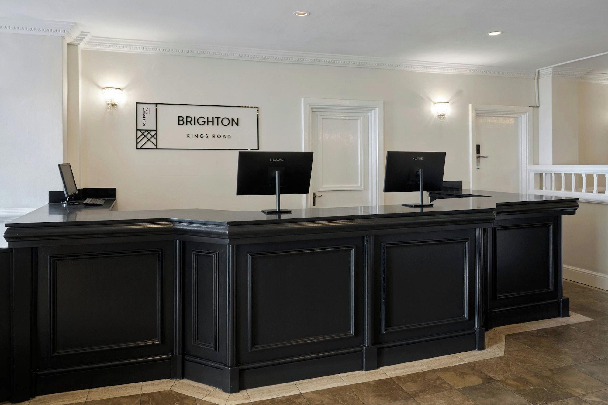 Vista Lobby Four Points Flex by Sheraton Brighton