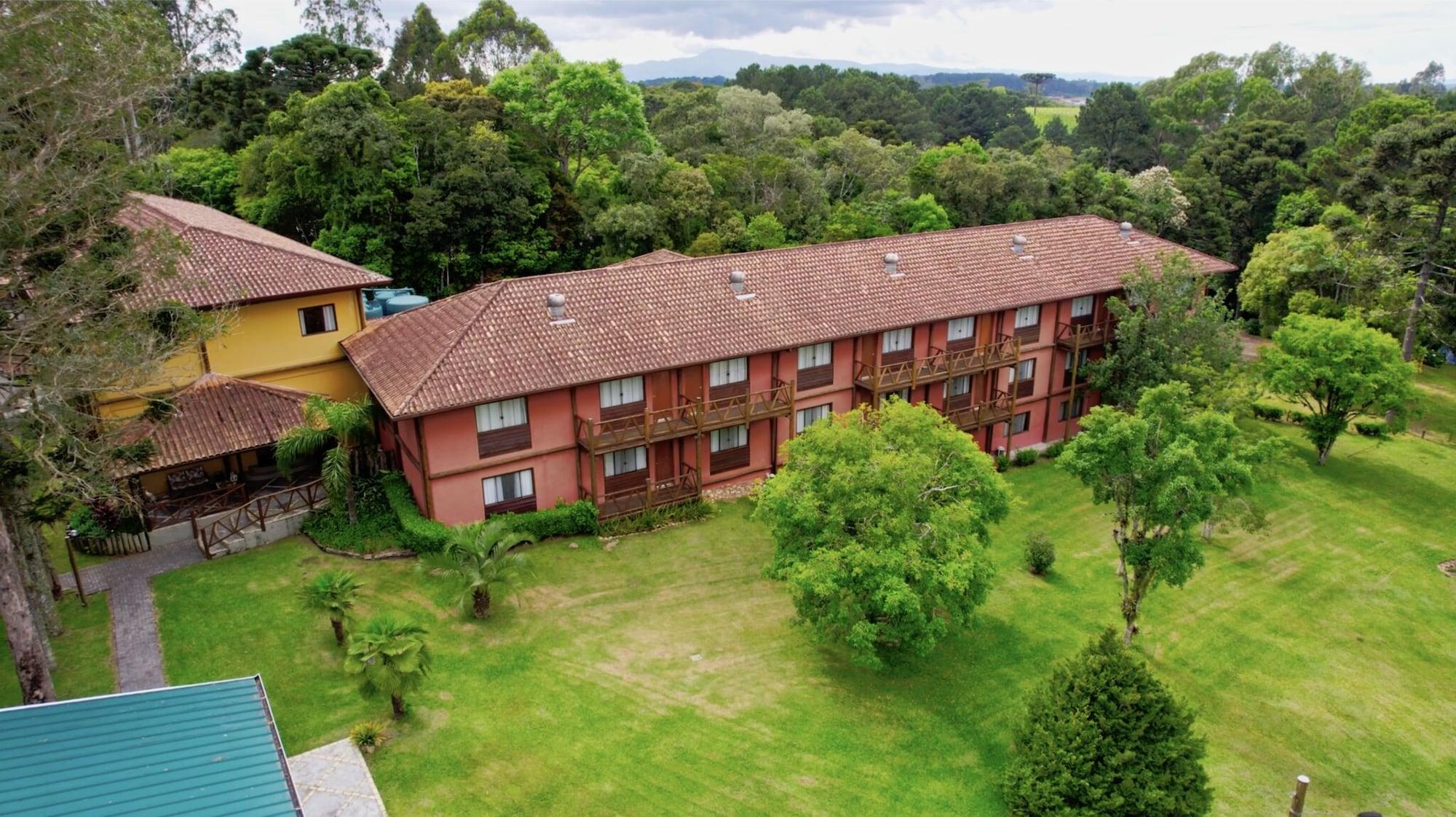 Vista Exterior Villa Passaredo