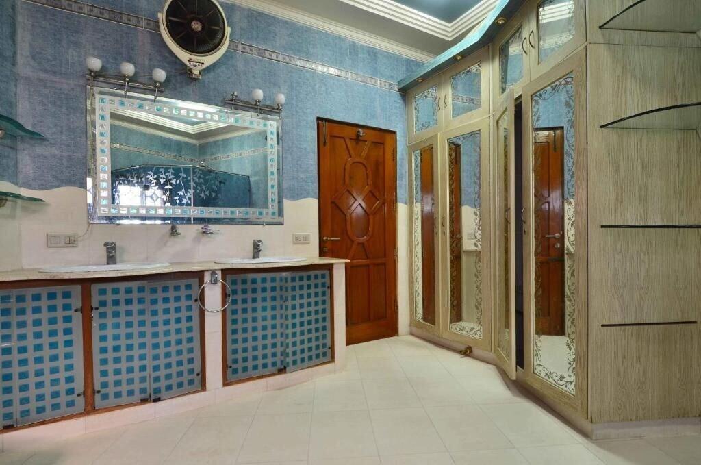 Comodidades del Alojamiento Hotel Blue Sky Karachi